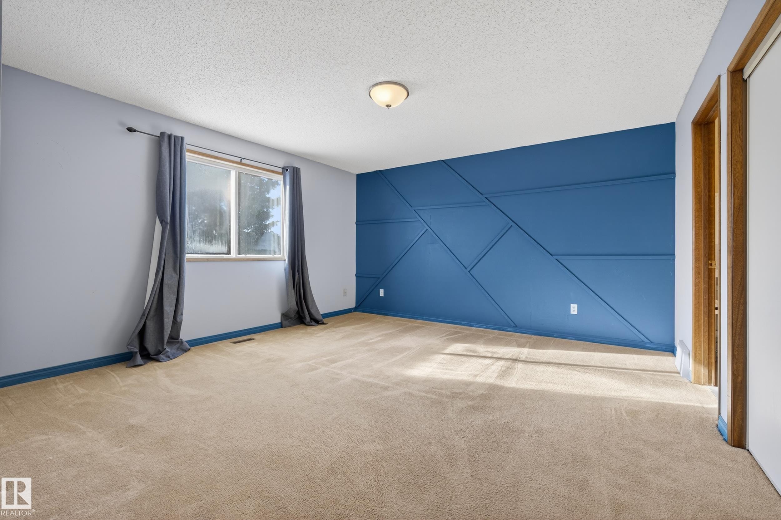 3801 33 Avenue, Leduc, AB - Indoor Photo Showing Other Room