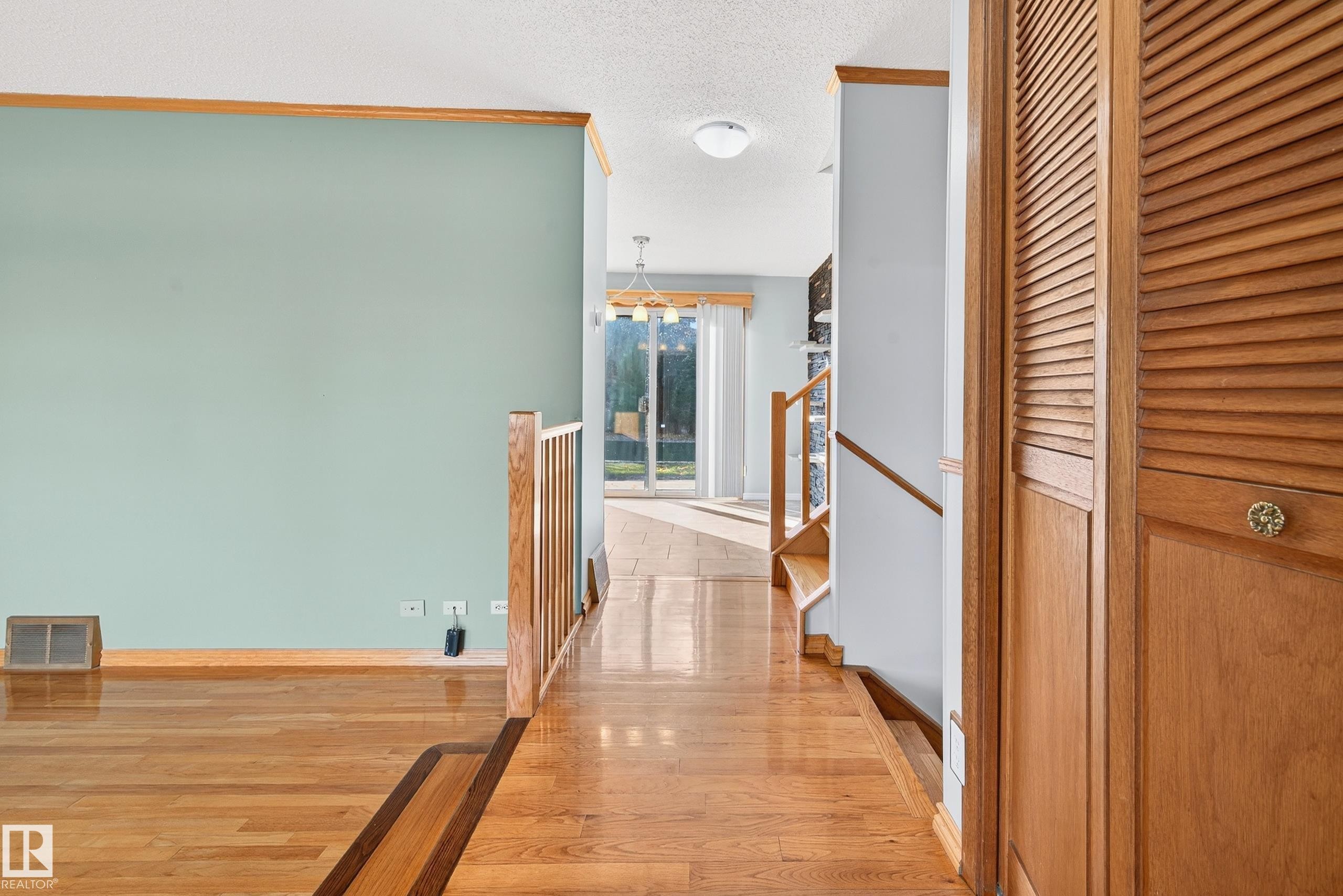 3917 43 Avenue, Leduc, AB - Indoor Photo Showing Other Room