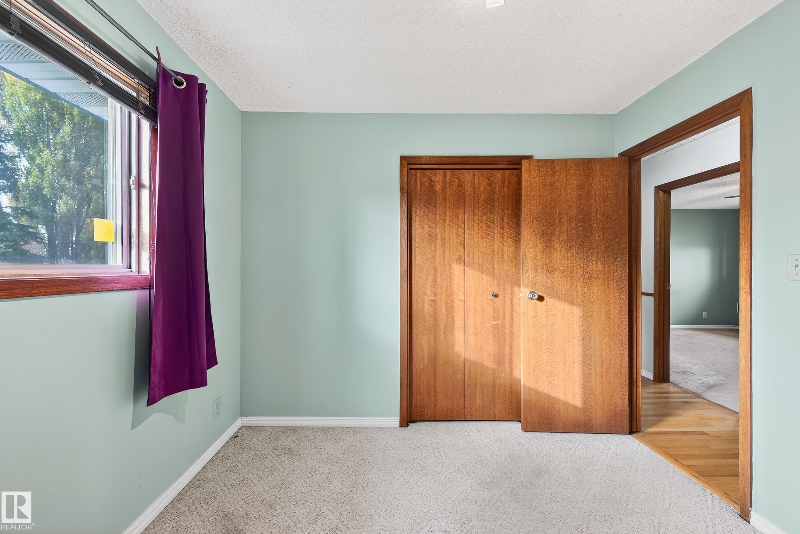 3917 43 Avenue, Leduc, AB - Indoor