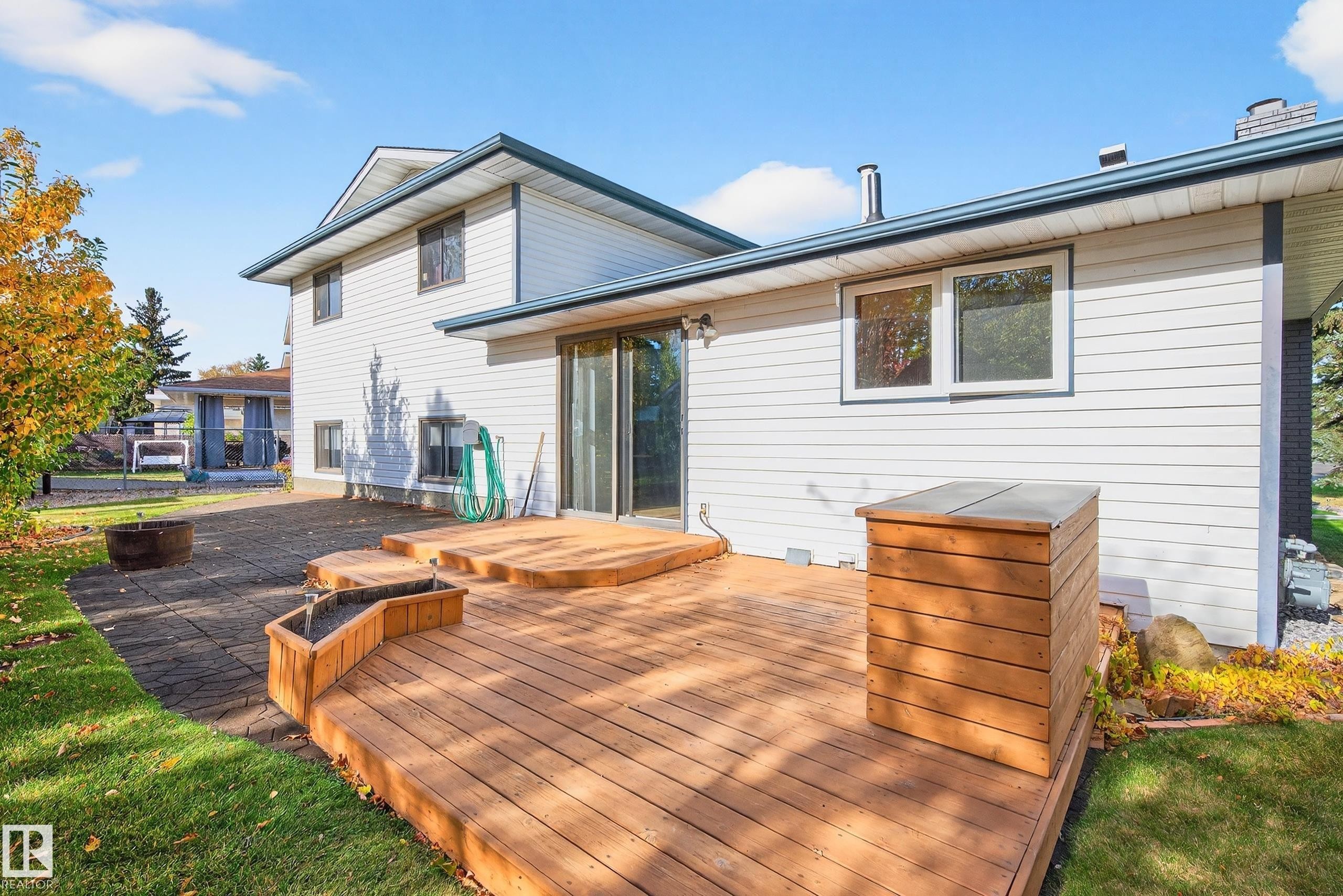 3917 43 Avenue, Leduc, AB - Outdoor With Exterior