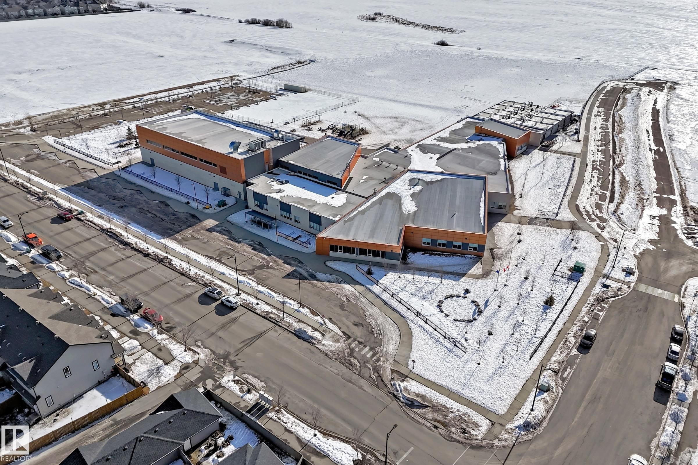 2 Southpointe Boulevard, Fort Saskatchewan, AB - Outdoor