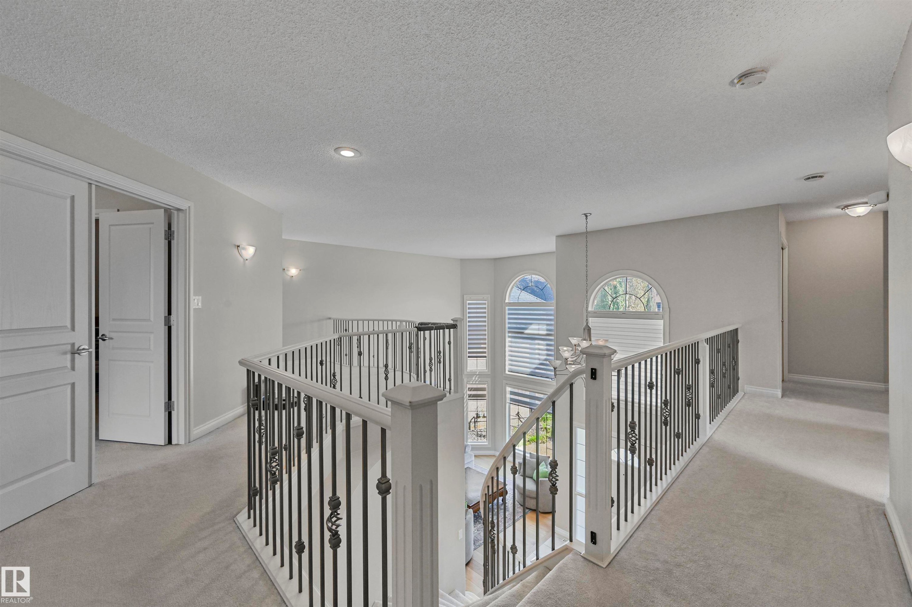 1516 Thorogood Close, Edmonton, AB - Indoor Photo Showing Other Room