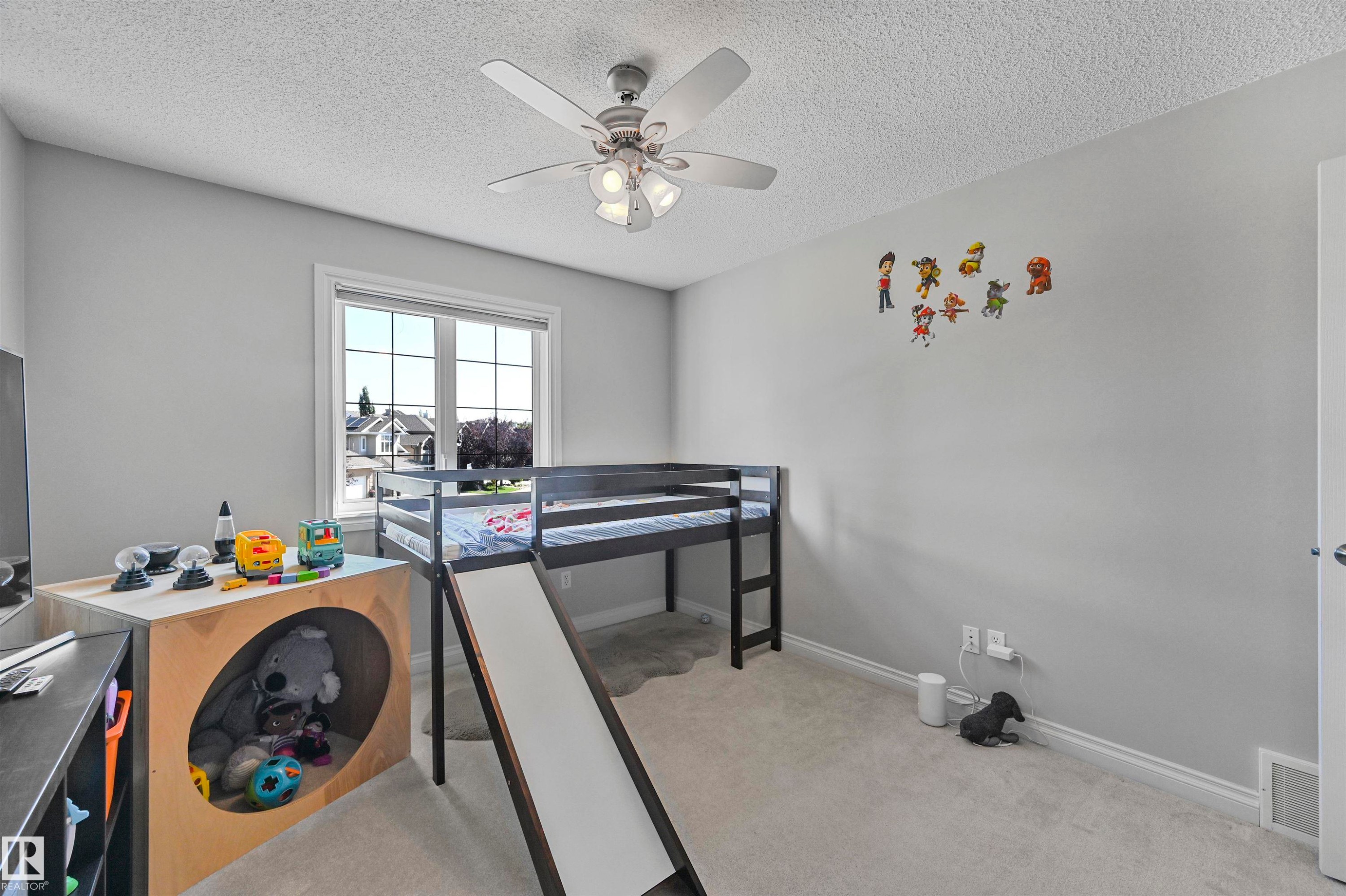 1516 Thorogood Close, Edmonton, AB - Indoor Photo Showing Laundry Room