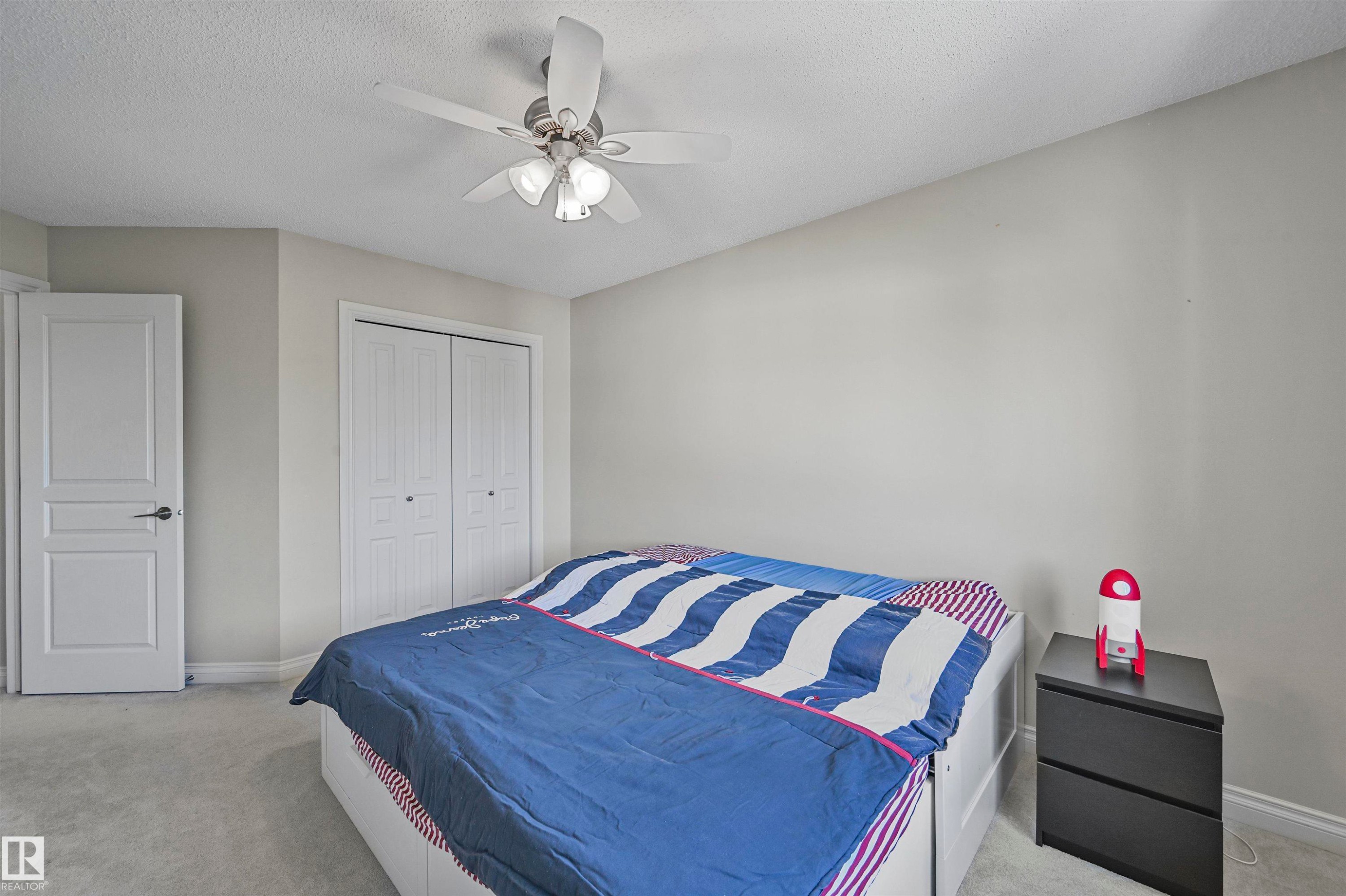 1516 Thorogood Close, Edmonton, AB - Indoor Photo Showing Bedroom