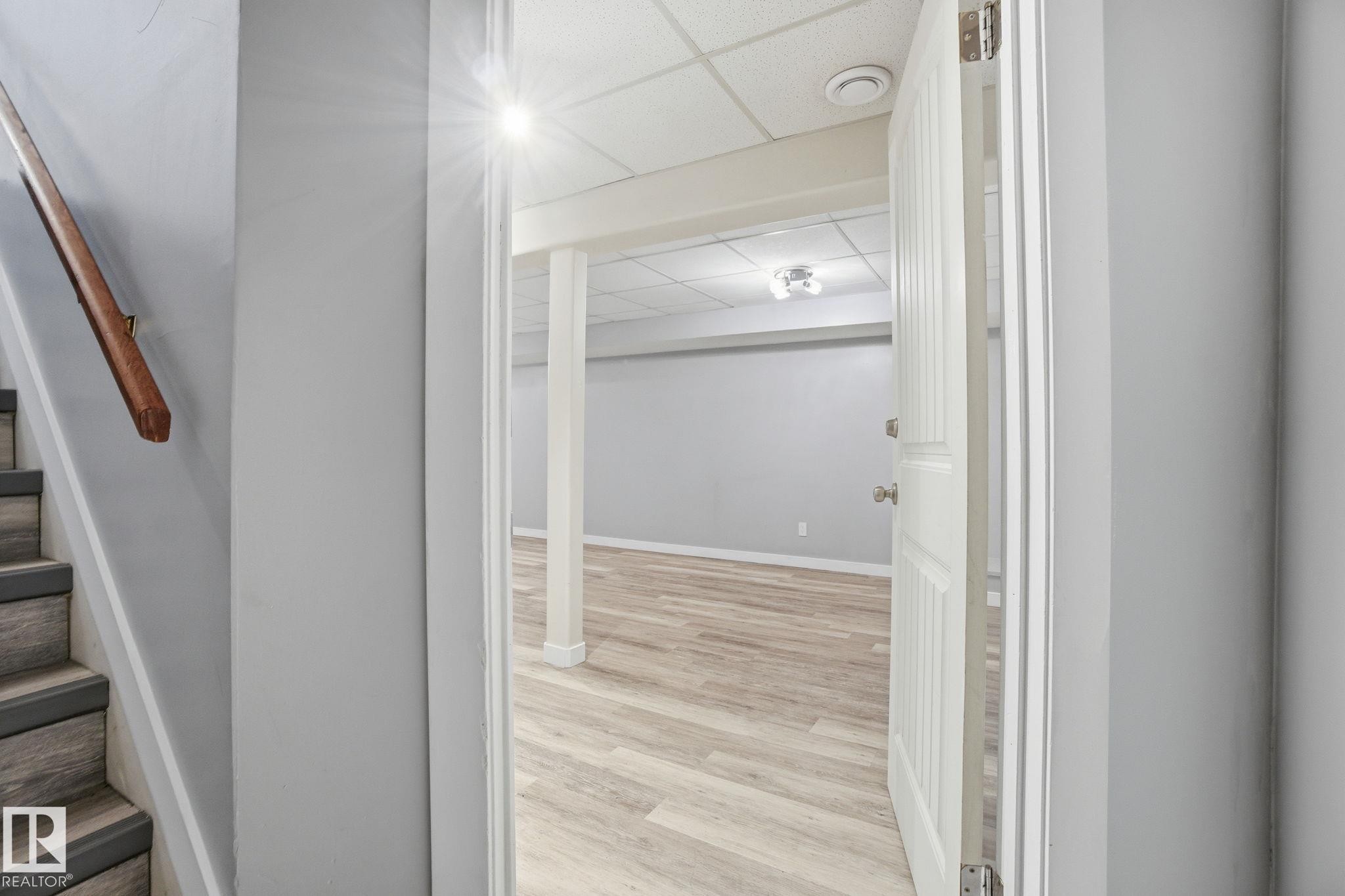 8064 Argyll Rd, Edmonton, AB - Indoor Photo Showing Other Room