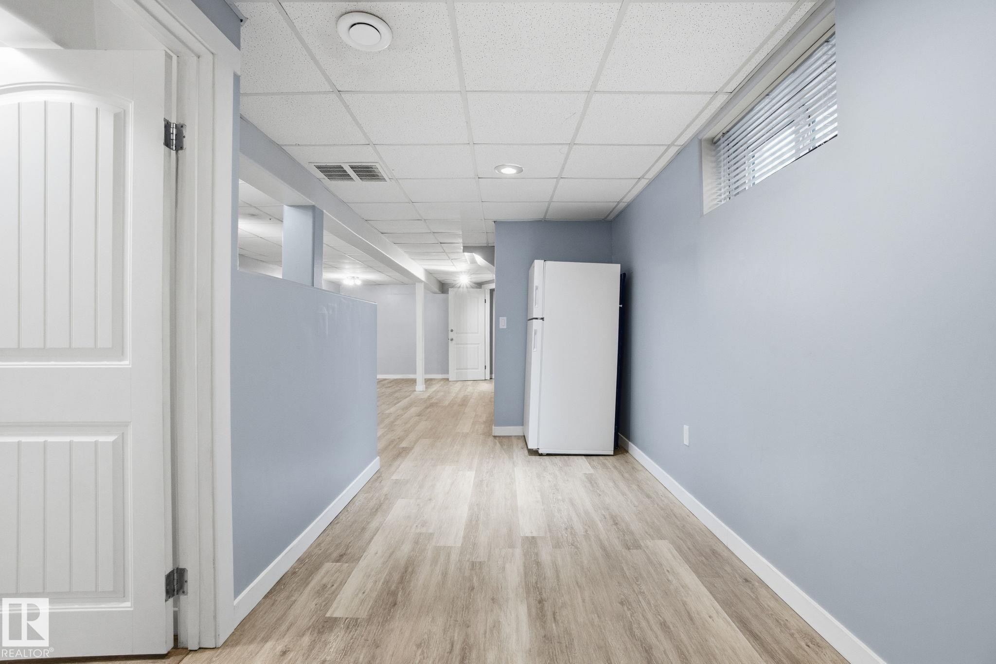 8064 Argyll Rd, Edmonton, AB - Indoor Photo Showing Other Room