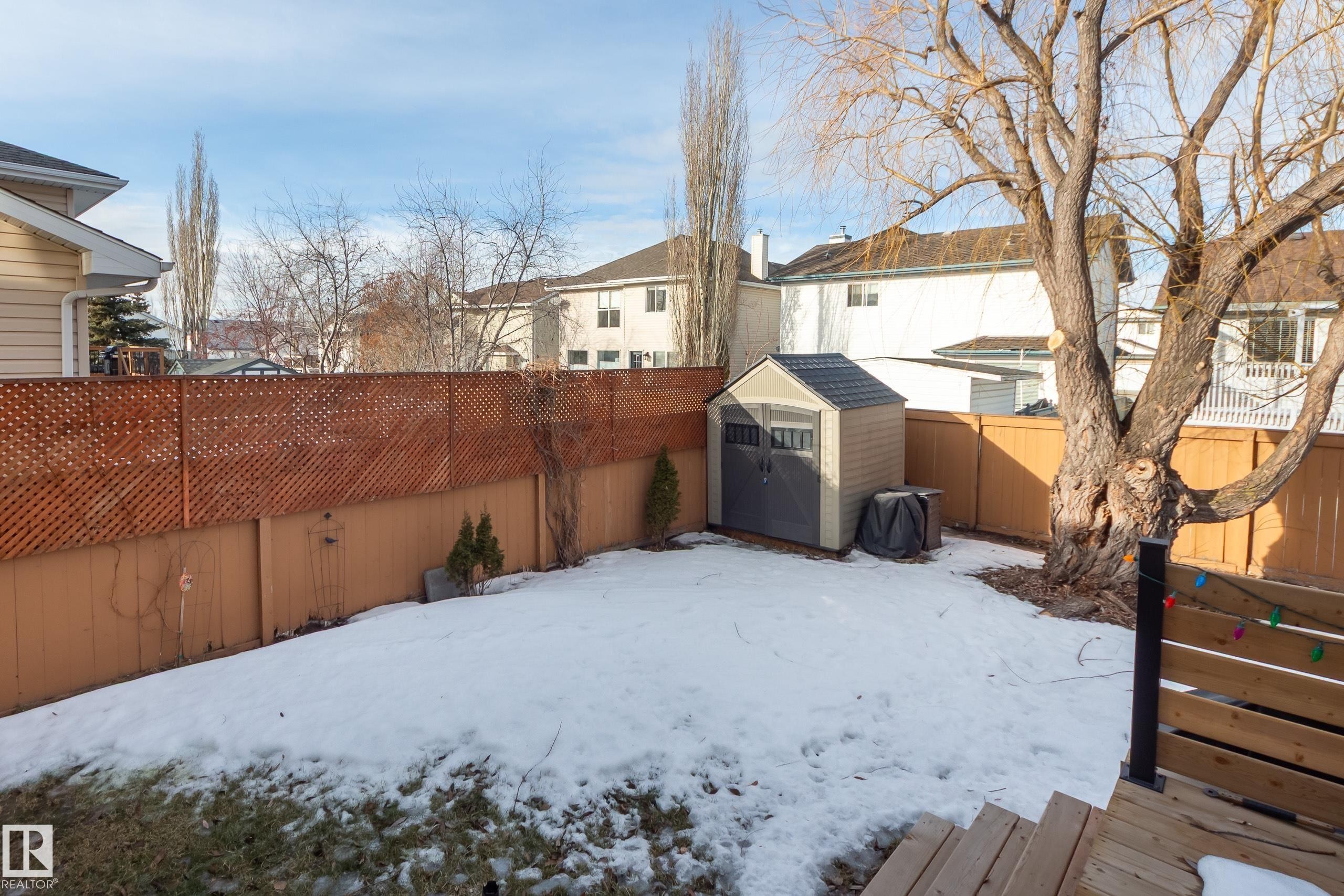 2844 40B Avenue, Edmonton, AB - Outdoor