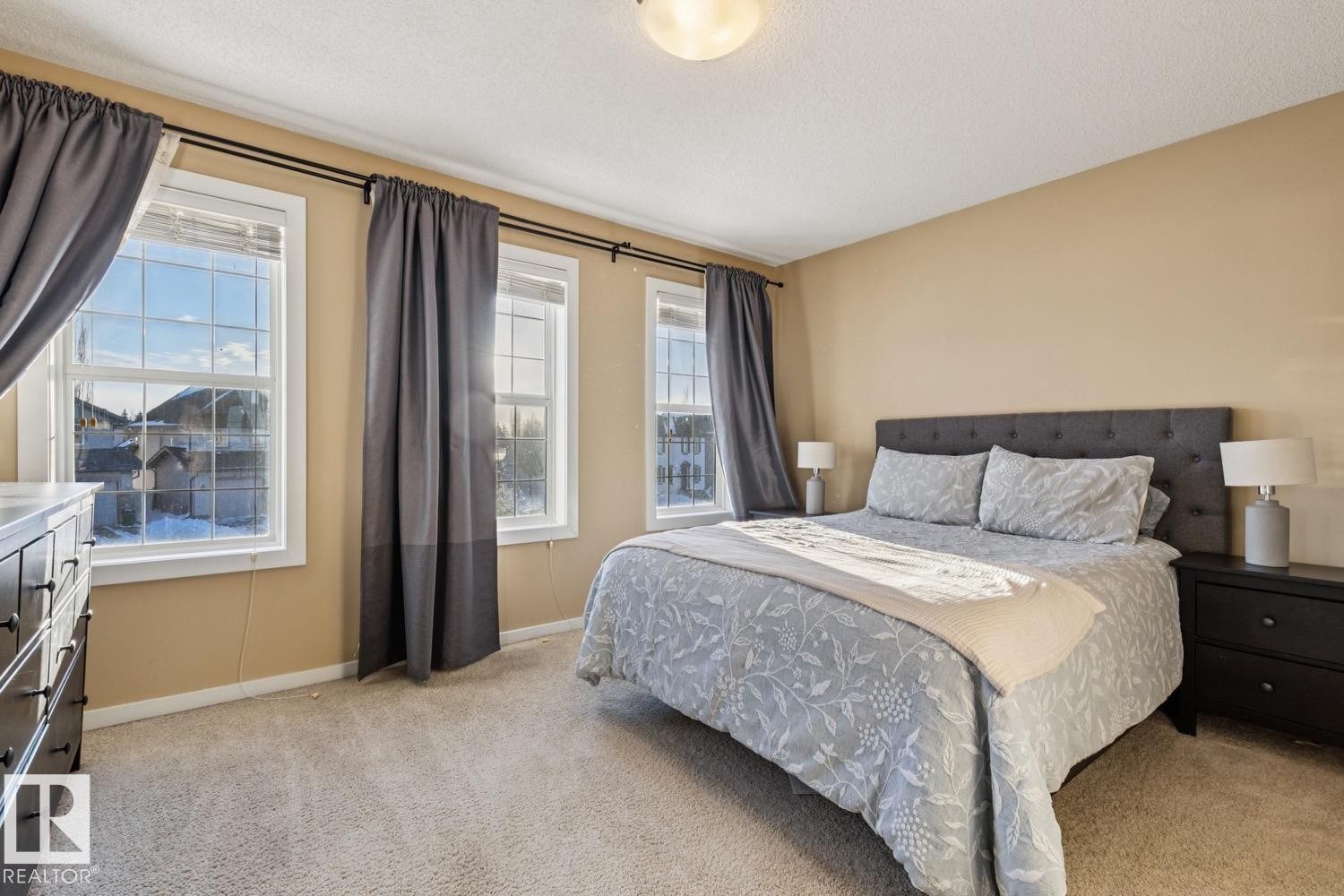 3127 Trelle Loop, Edmonton, AB - Indoor Photo Showing Bedroom