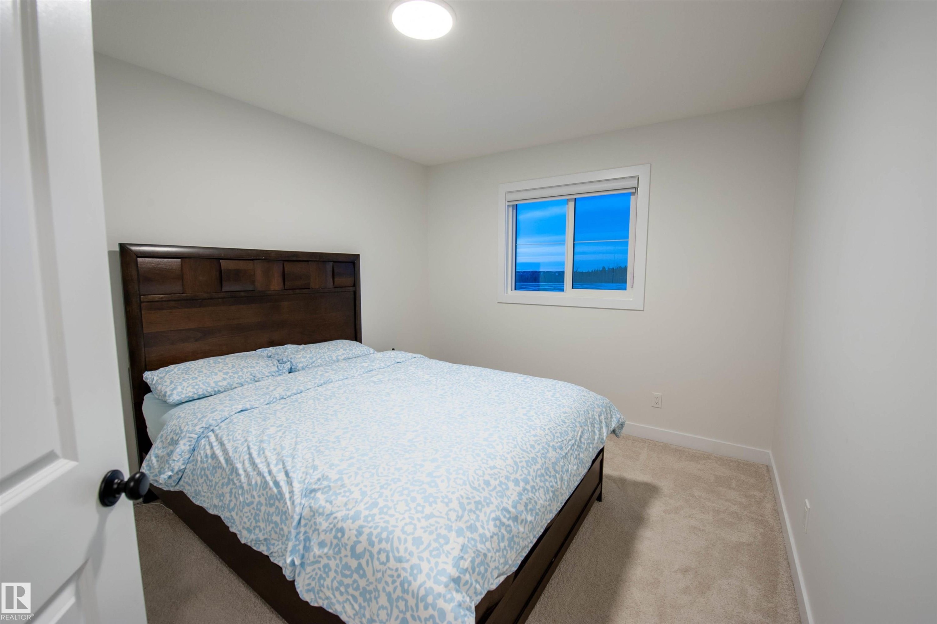 3453 Craig Landing, Edmonton, AB - Indoor Photo Showing Bedroom