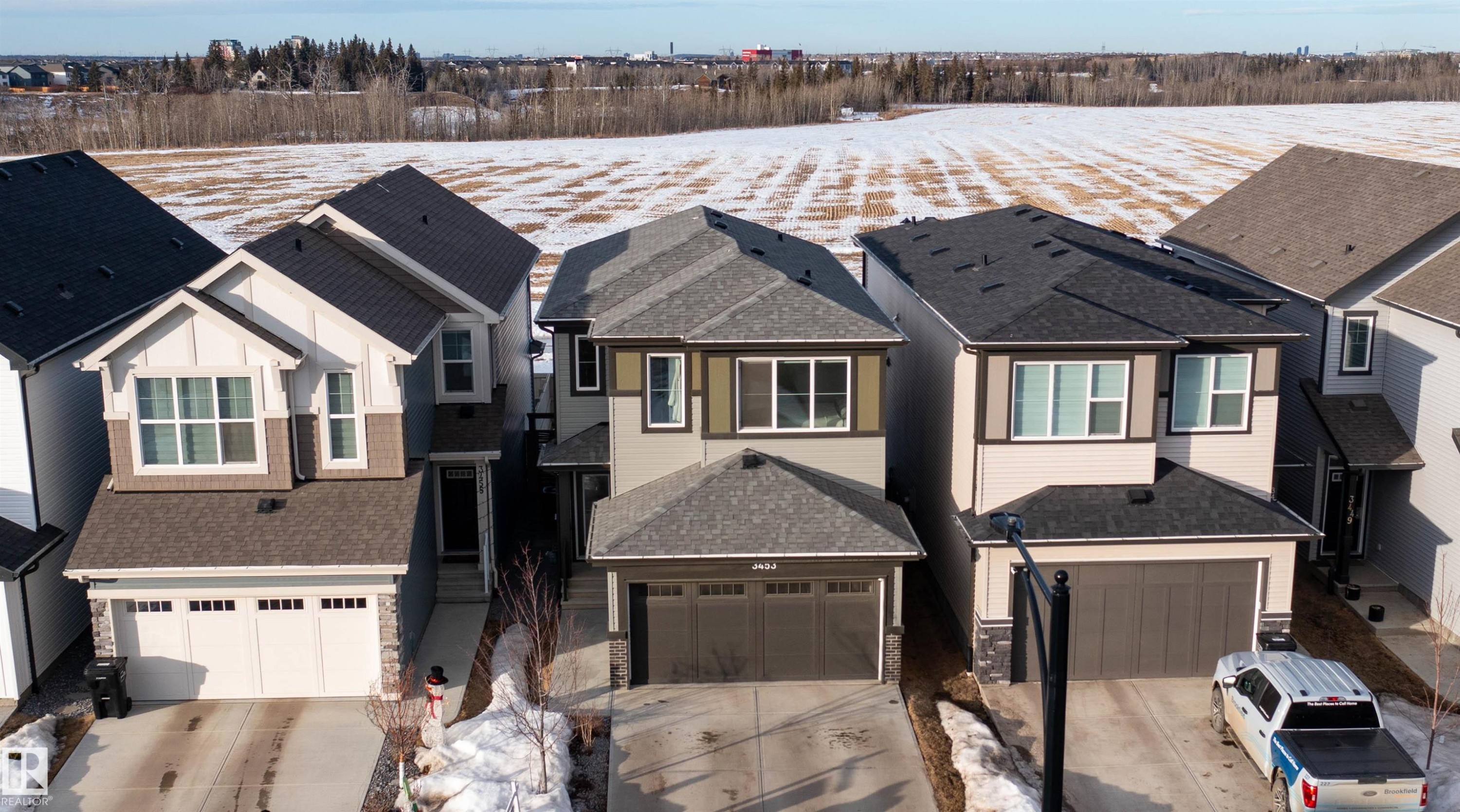 3453 Craig Landing, Edmonton, AB - Outdoor With Facade