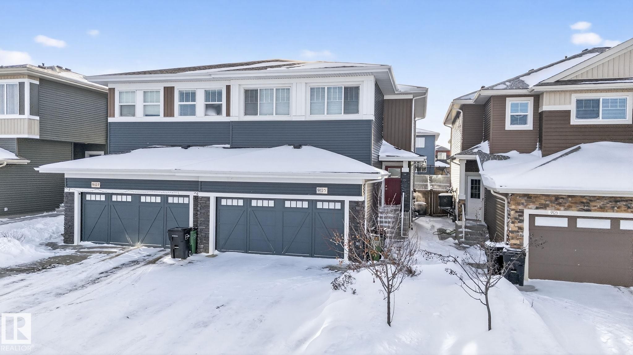 9125 Pear Drive, Edmonton, AB - Outdoor