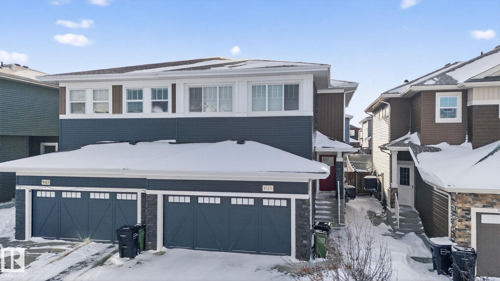 9125 Pear Drive, Edmonton, AB - Outdoor