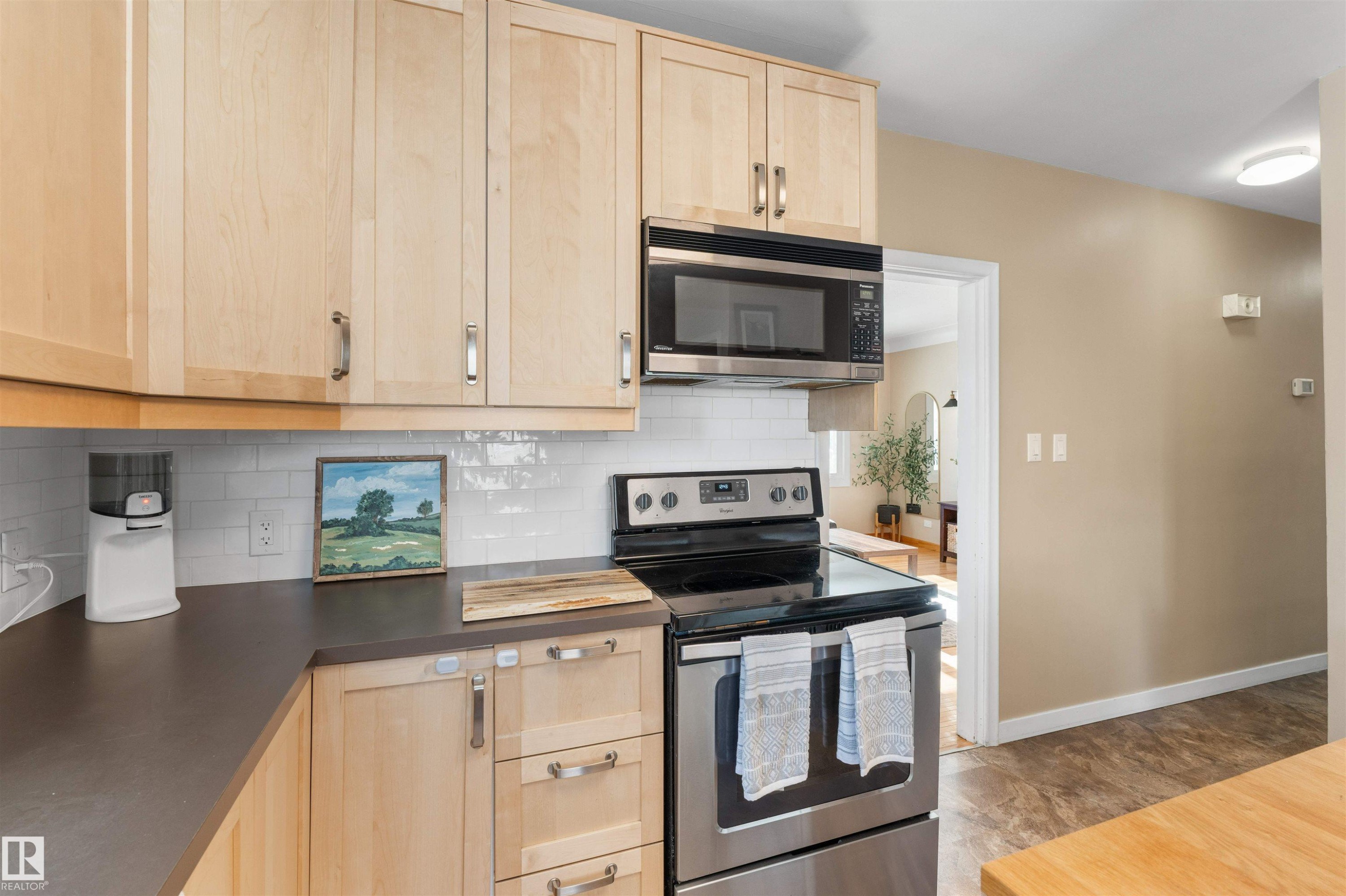 4917 54 Avenue, Stony Plain, AB