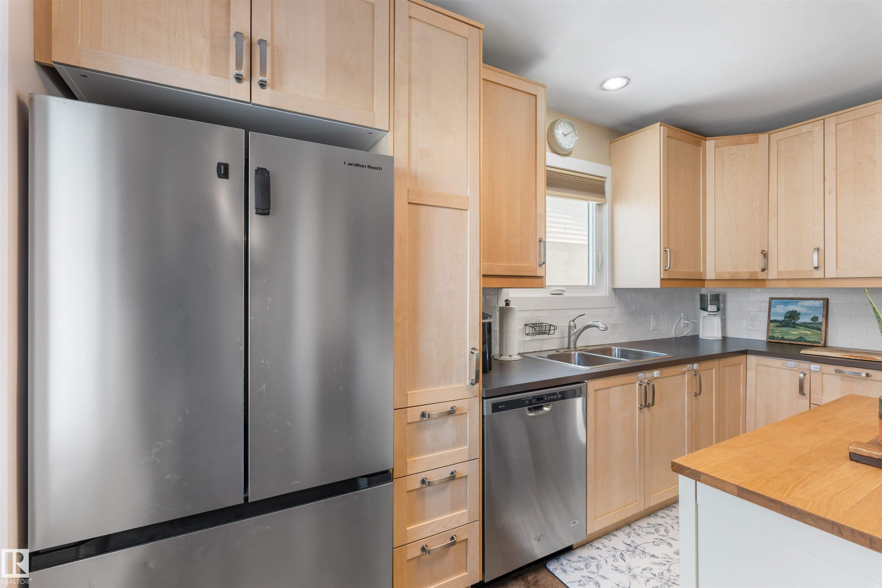 4917 54 Avenue, Stony Plain, AB