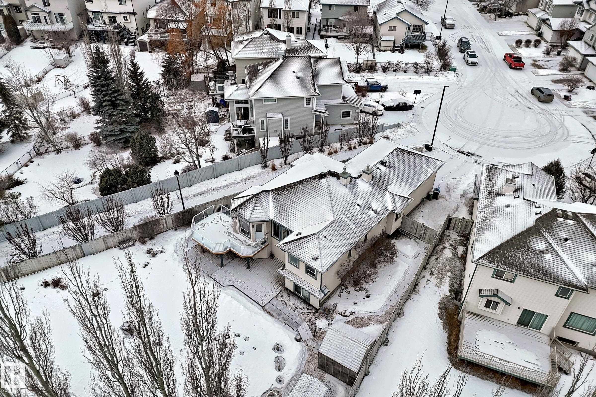 576 Glenwright Crescent, Edmonton, AB - Outdoor