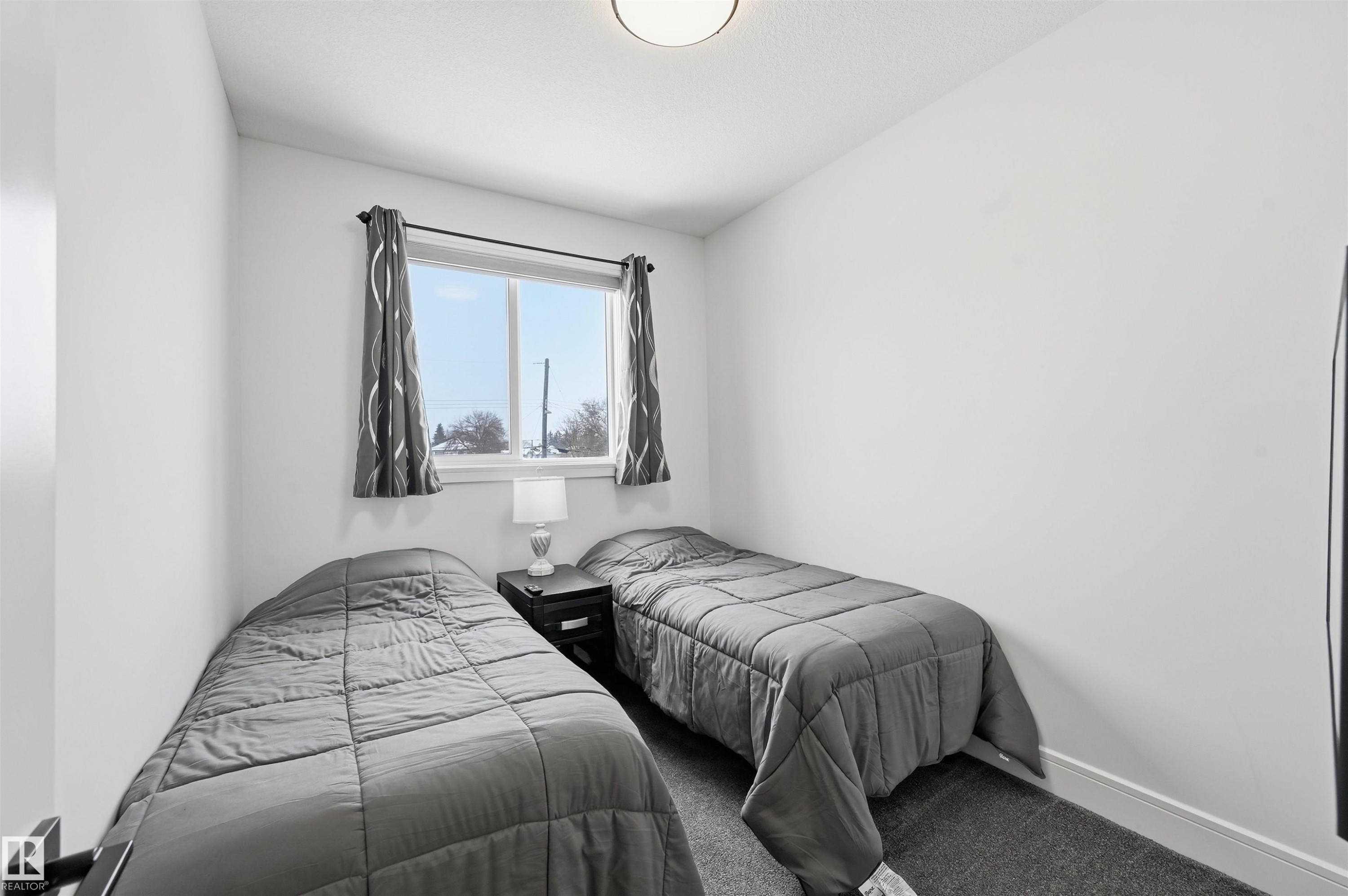 10909 151 Street, Edmonton, AB - Indoor Photo Showing Bedroom