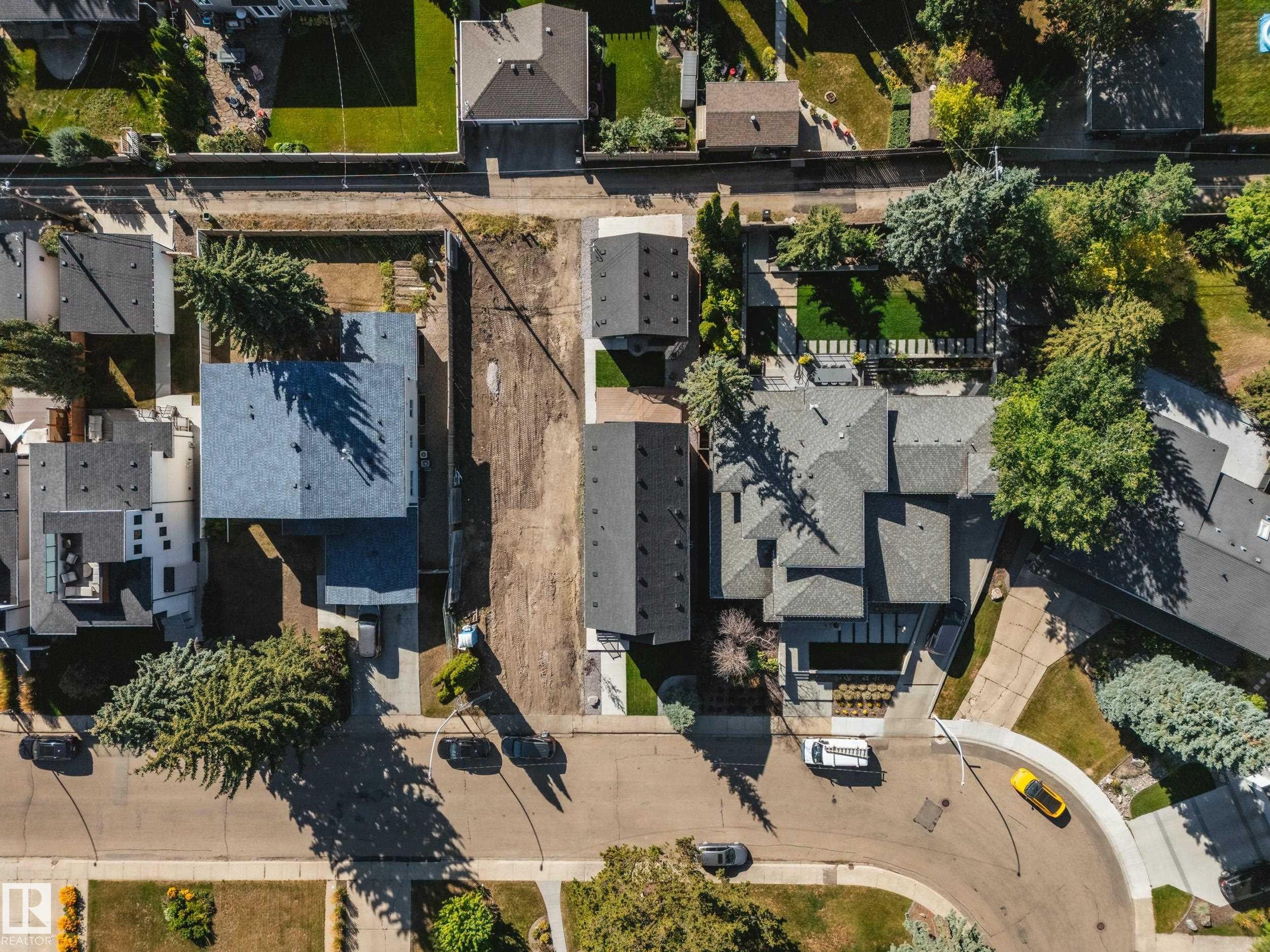 40A Valleyview Crescent, Edmonton, AB - Outdoor