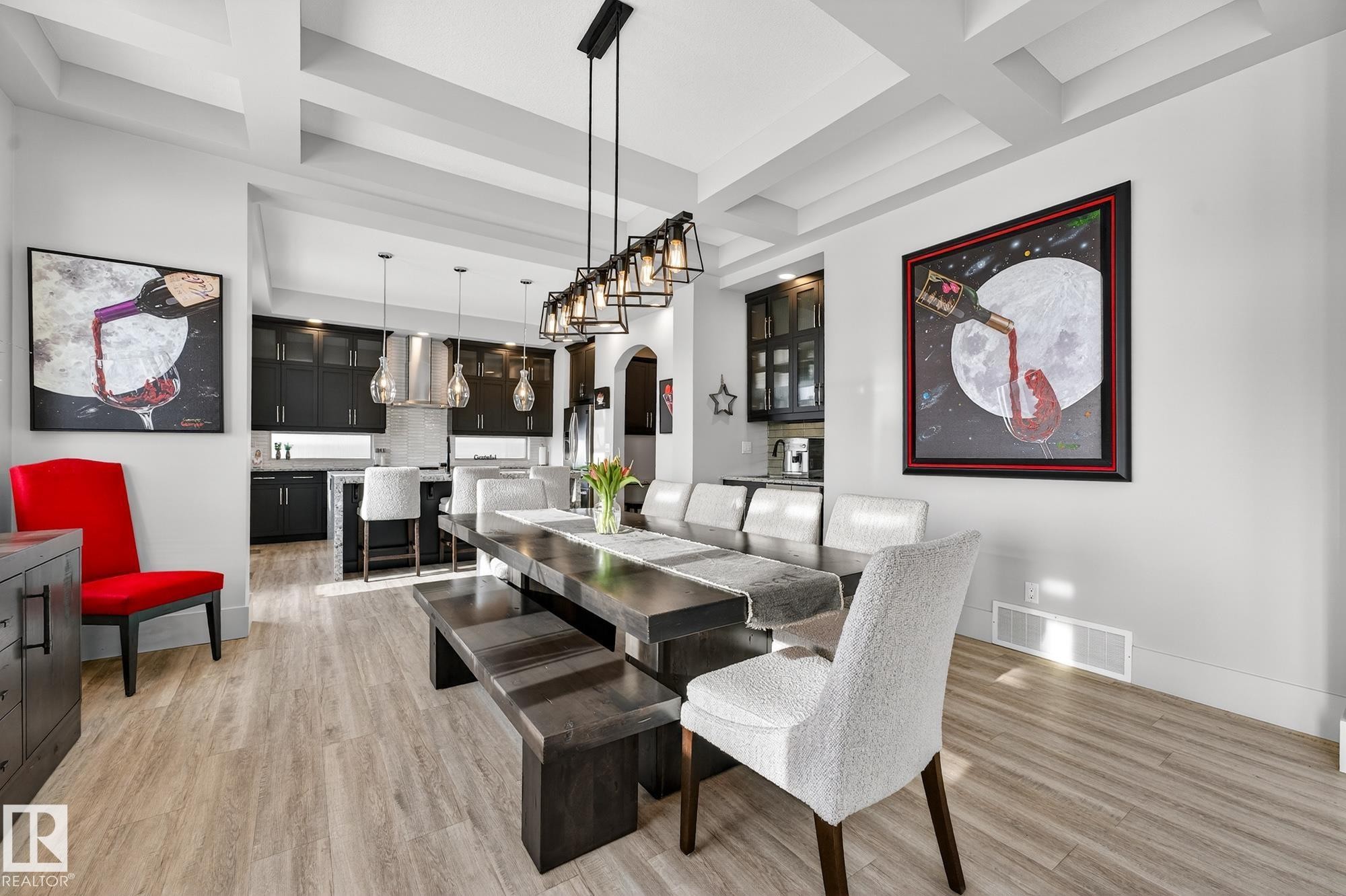4001 Triomphe Boulevard, Beaumont, AB - Indoor Photo Showing Dining Room