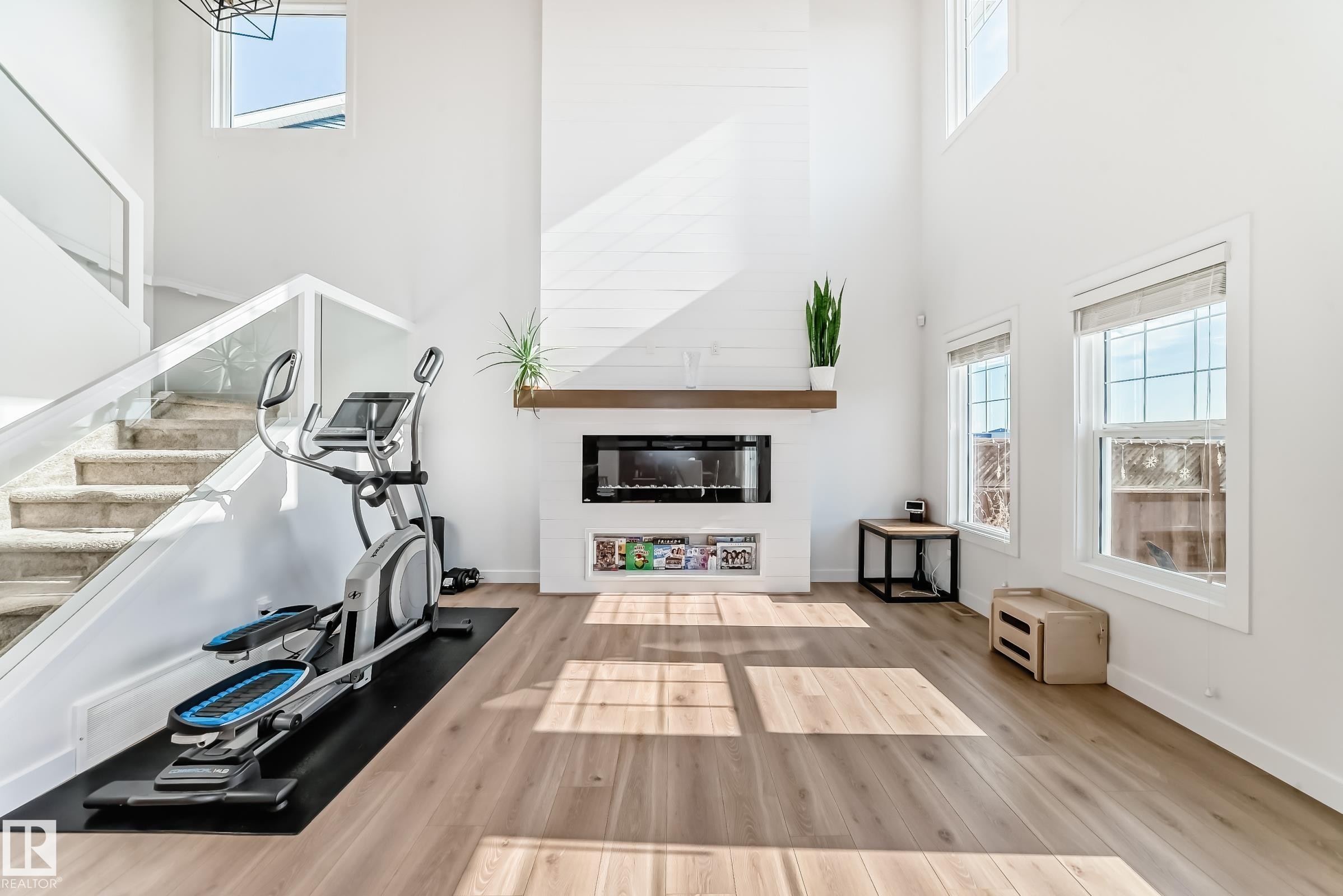 71 Jamison Crescent, St. Albert, AB - Indoor With Fireplace