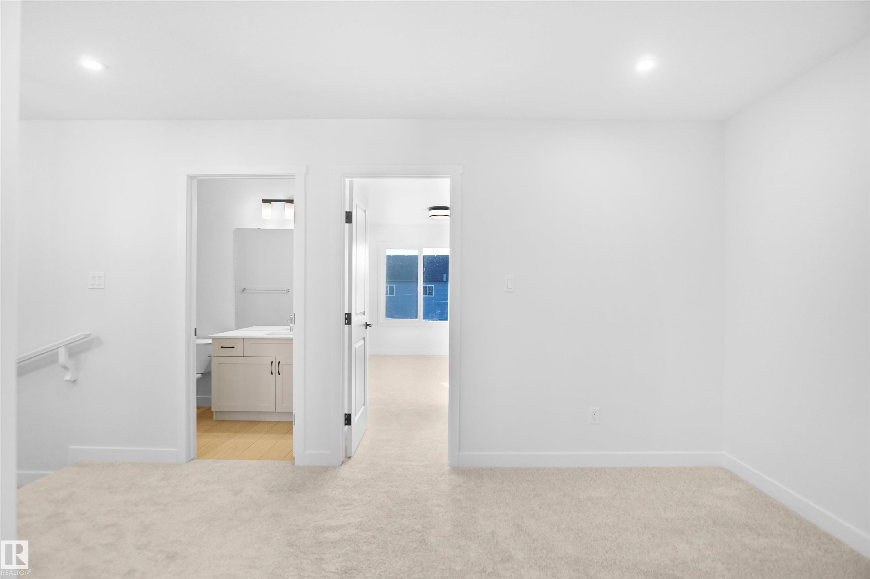 251 Falcon Crescent, Leduc, AB - Indoor Photo Showing Other Room