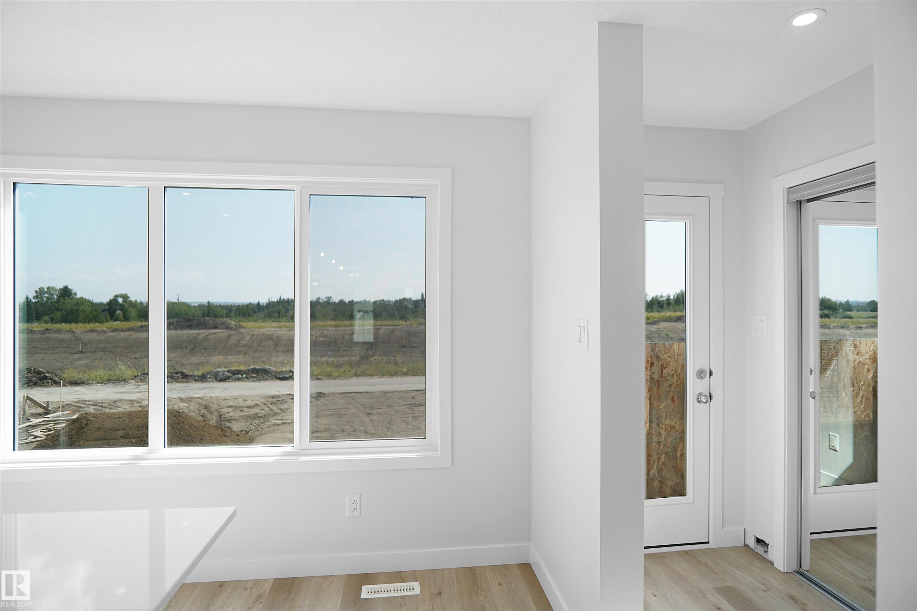 263 Falcon Crescent, Leduc, AB - Indoor Photo Showing Other Room