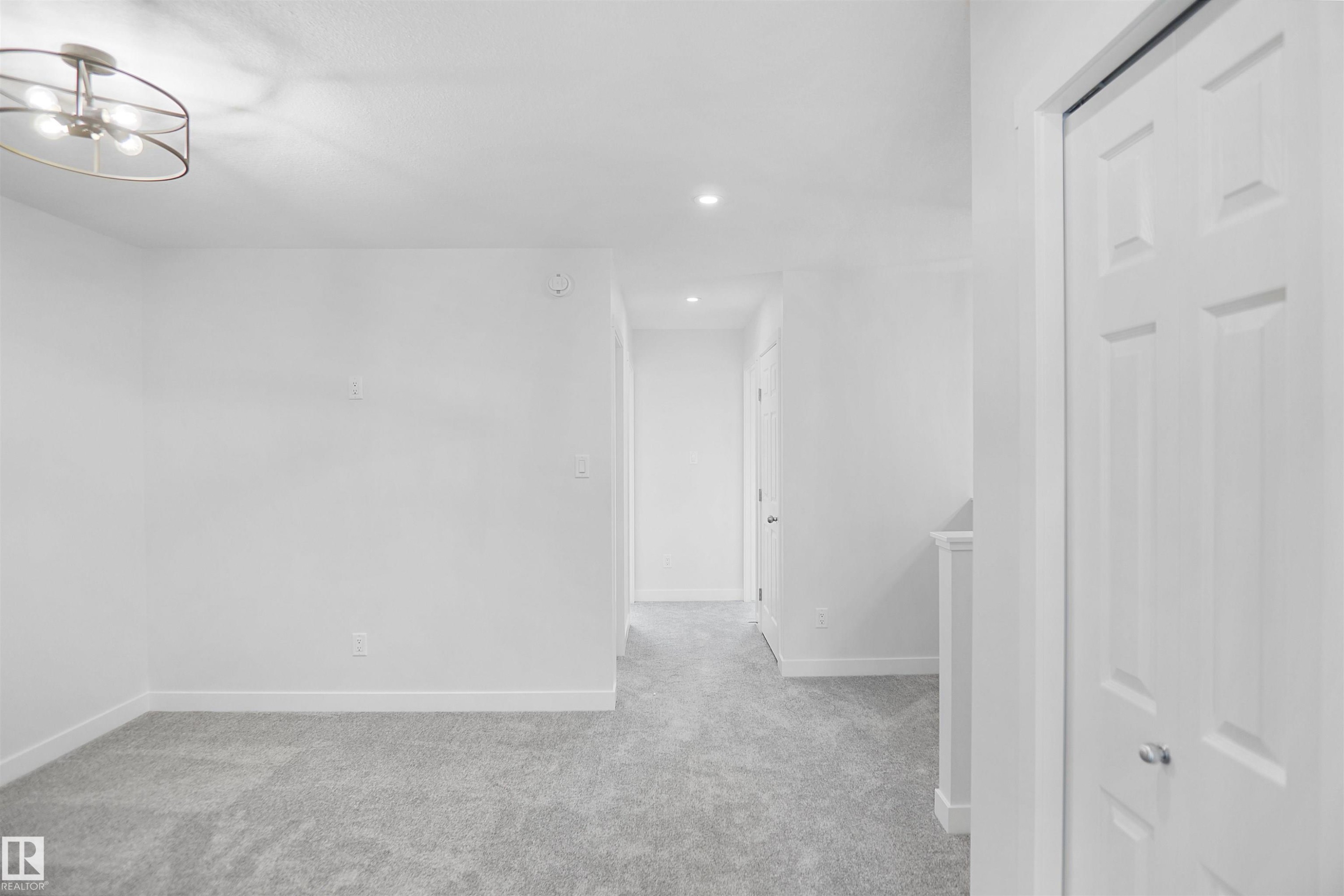 263 Falcon Crescent, Leduc, AB - Indoor Photo Showing Other Room