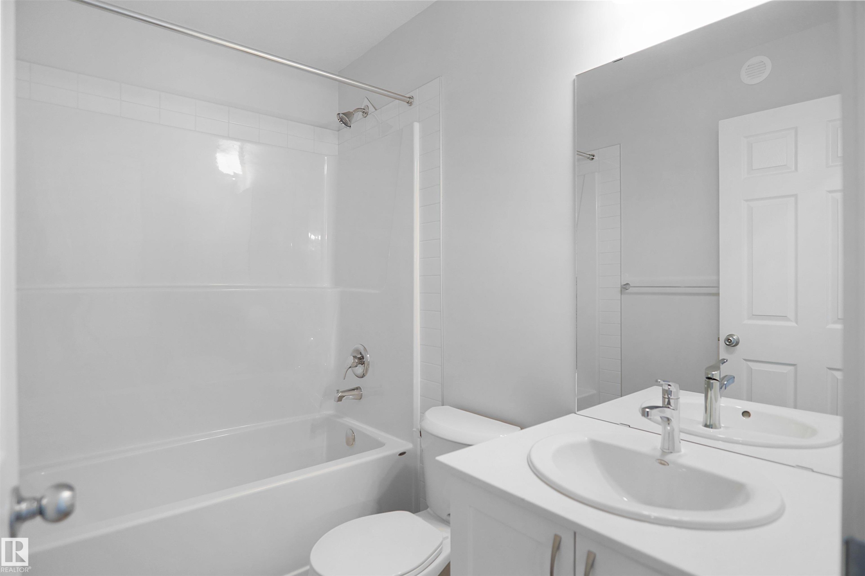 263 Falcon Crescent, Leduc, AB - Indoor Photo Showing Bathroom
