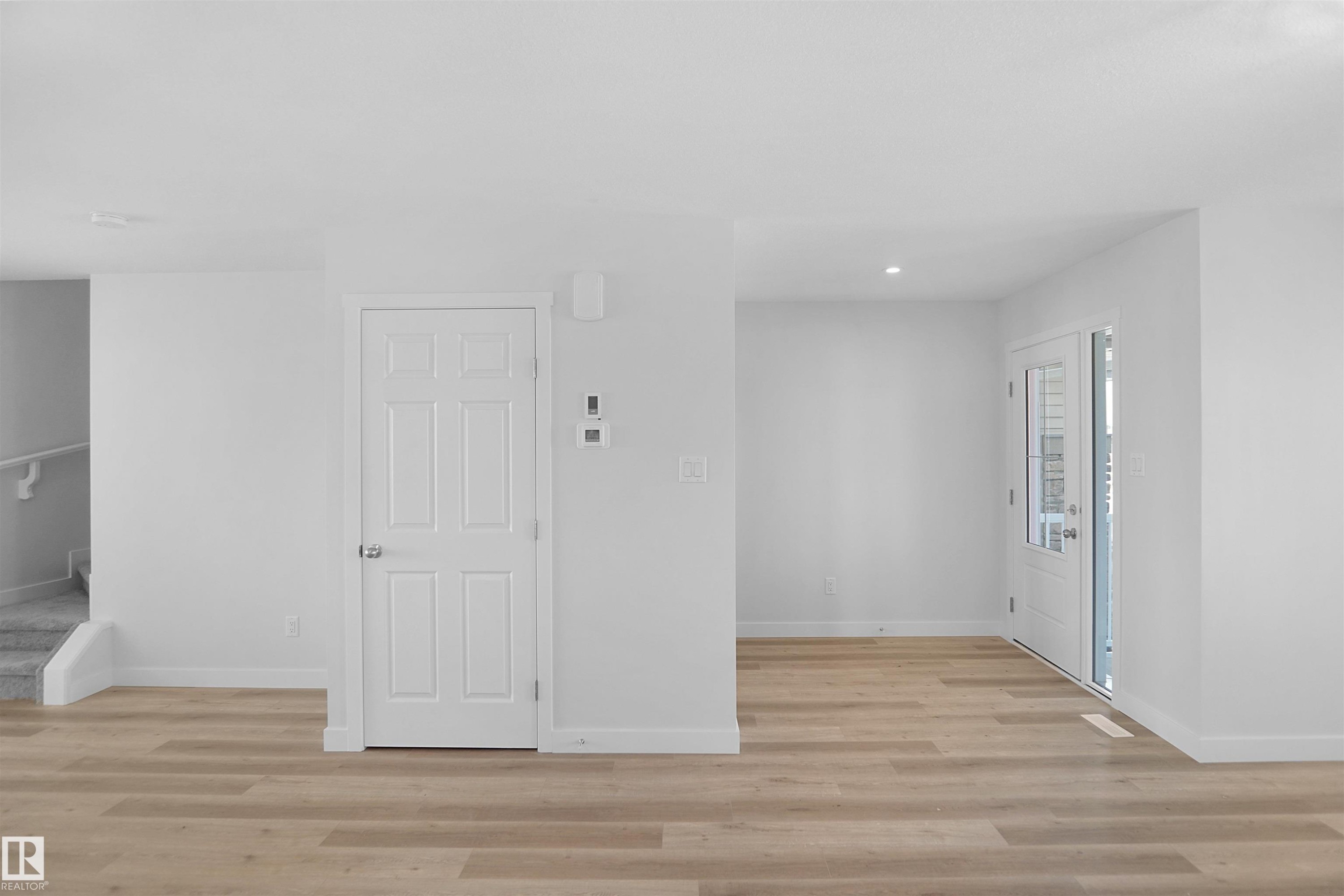 263 Falcon Crescent, Leduc, AB - Indoor Photo Showing Other Room