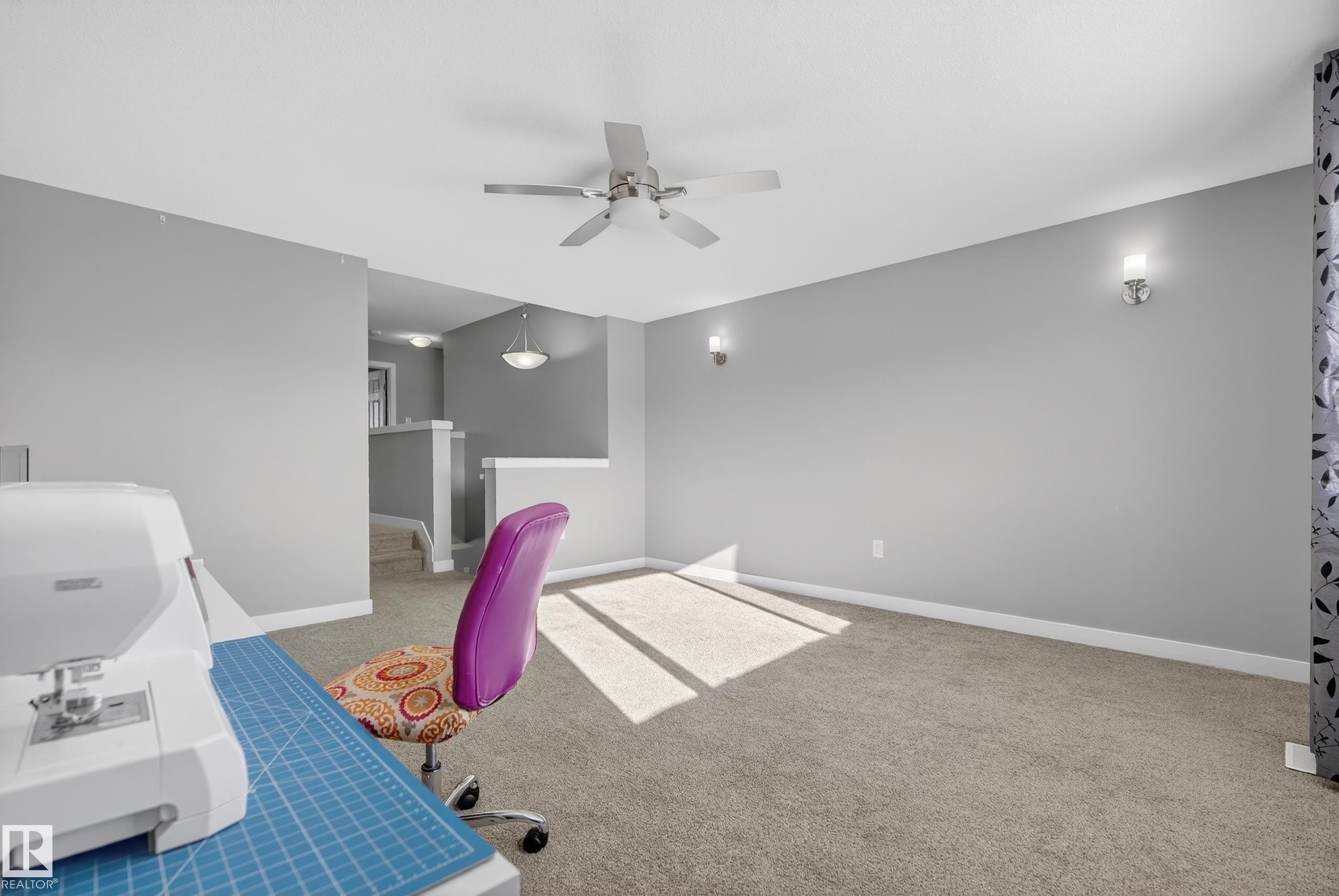 90 Hilldowns Drive, Spruce Grove, AB - Indoor