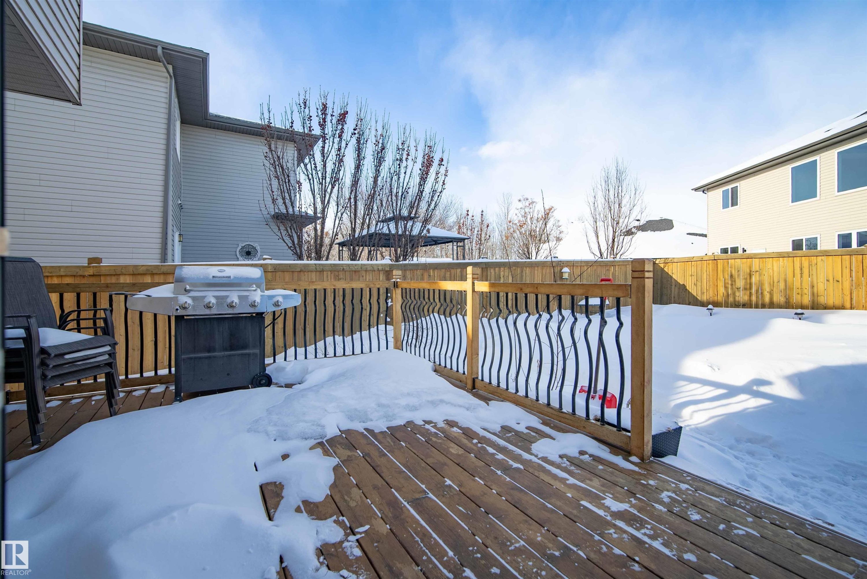 90 Hilldowns Drive, Spruce Grove, AB - Outdoor With Deck Patio Veranda With Exterior