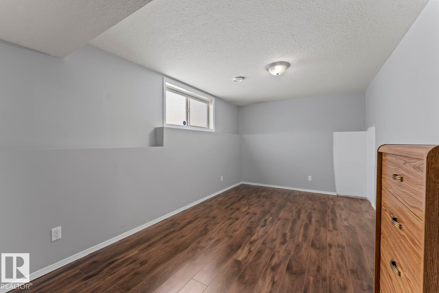 1006 11 Street, Cold Lake, AB - Indoor Photo Showing Other Room