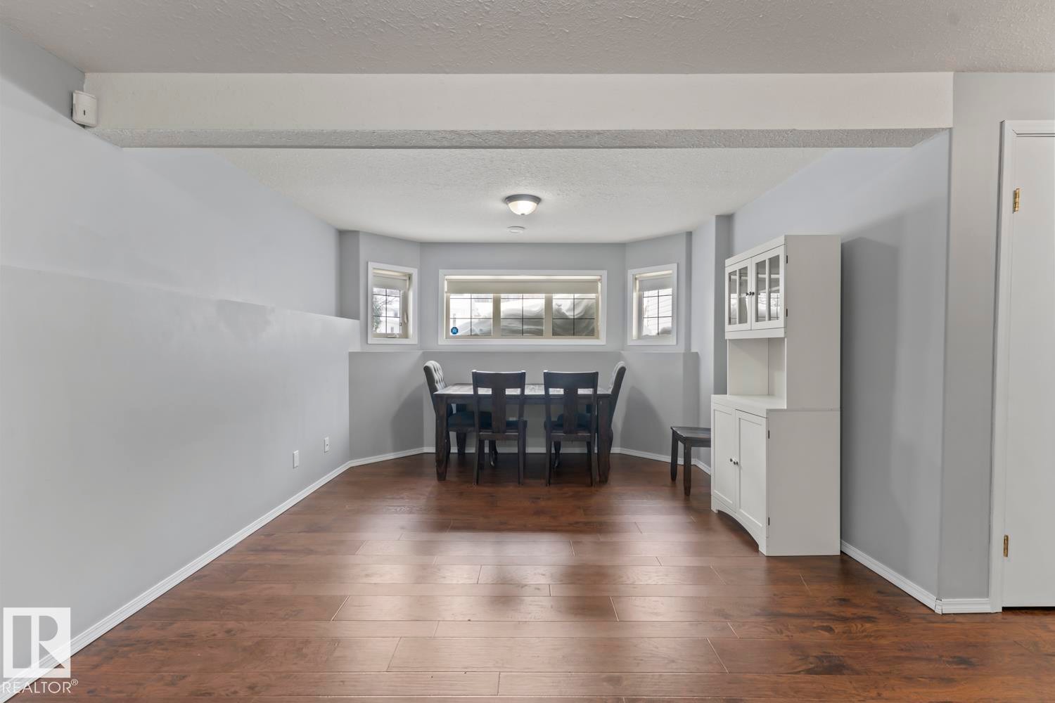 1006 11 Street, Cold Lake, AB - Indoor