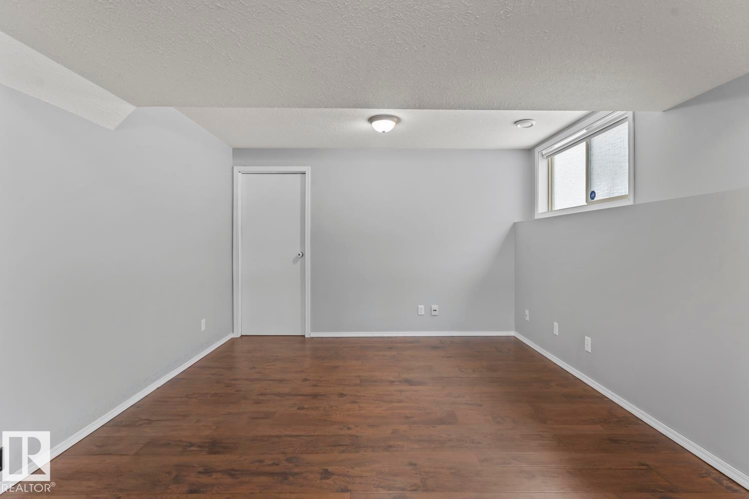 1006 11 Street, Cold Lake, AB - Indoor Photo Showing Other Room