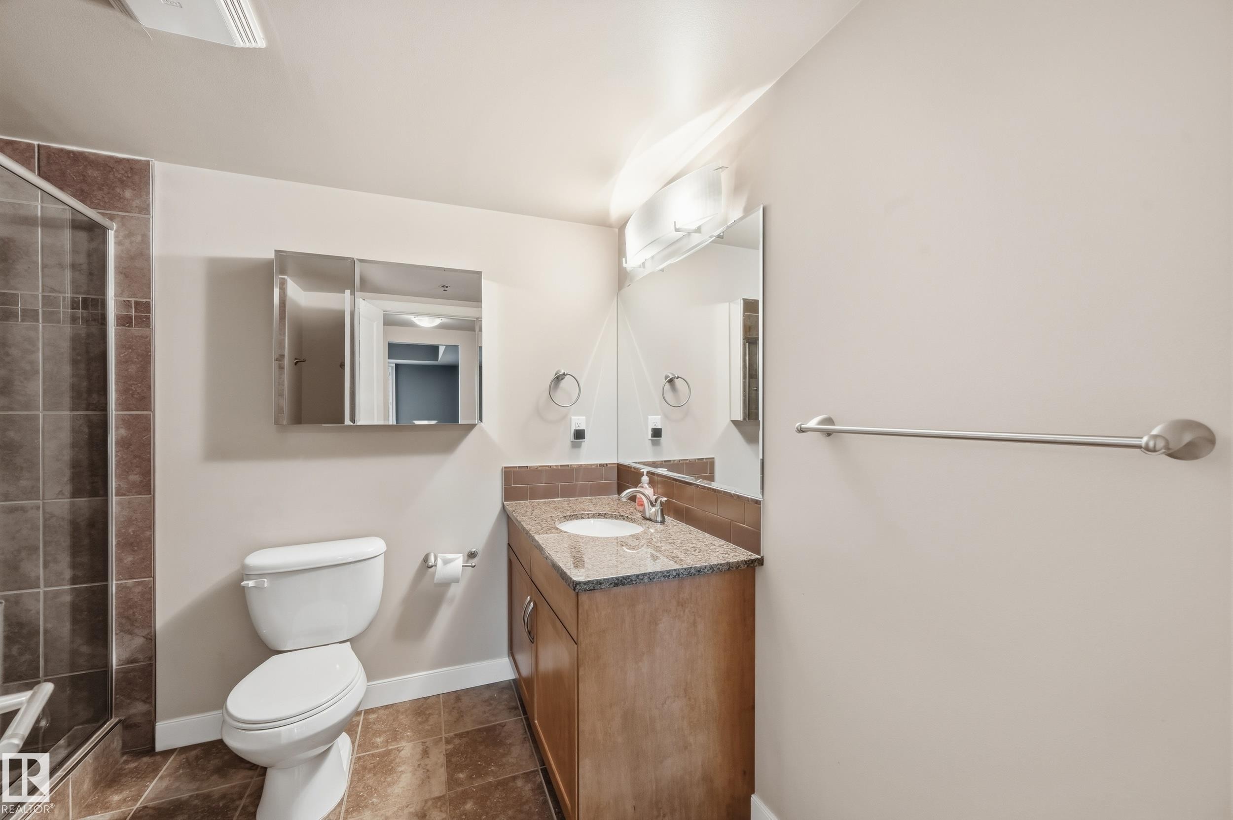 3 35 Sturgeon Road, St. Albert, AB - Indoor Photo Showing Bathroom