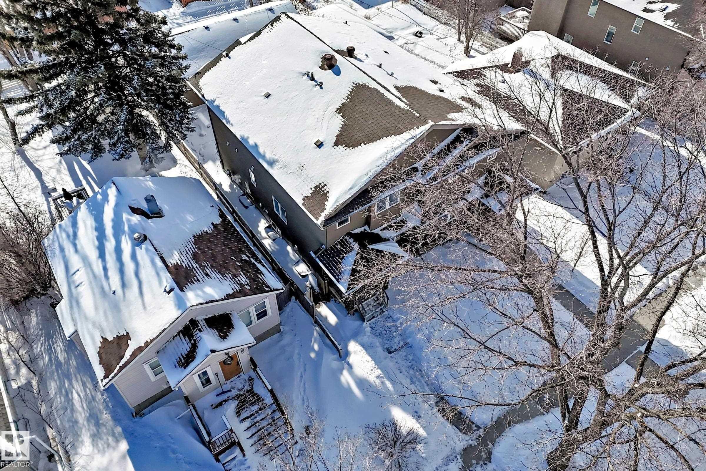 10711 70 Avenue, Edmonton, AB - Outdoor