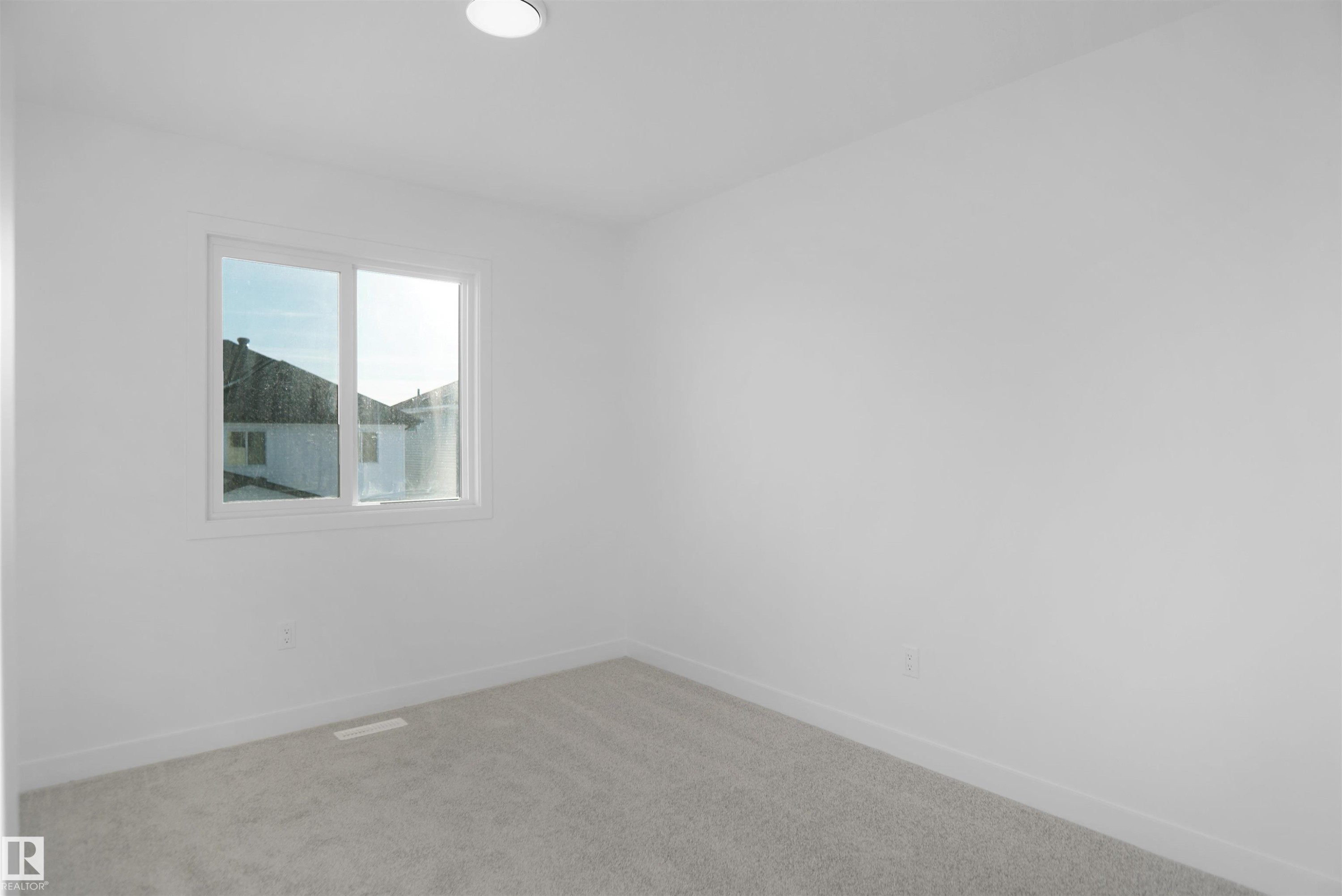 1178 South Creek Wynd, Stony Plain, AB - Indoor Photo Showing Other Room