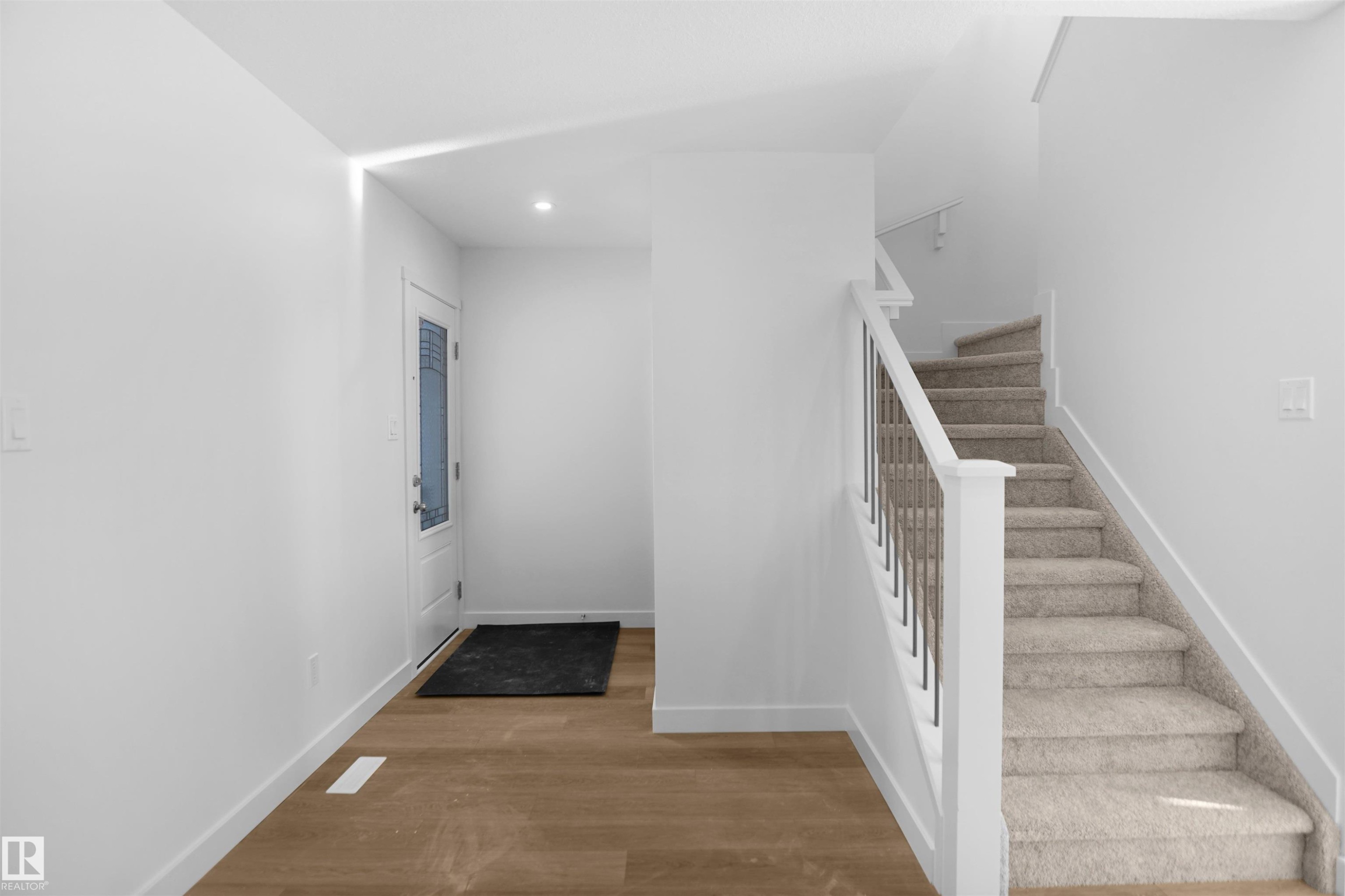 1178 South Creek Wynd, Stony Plain, AB - Indoor Photo Showing Other Room