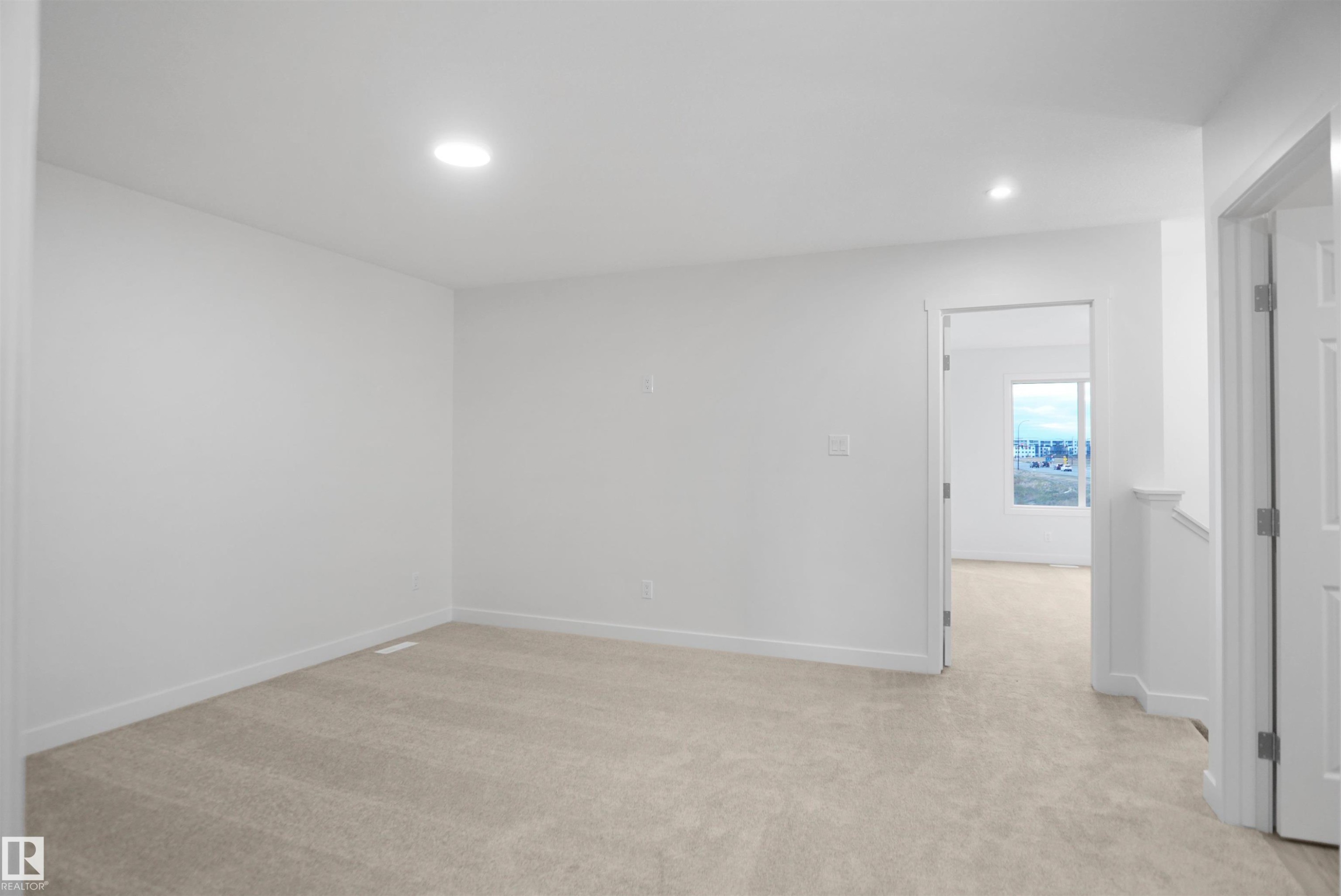 2254 194A Street, Edmonton, AB - Indoor Photo Showing Other Room