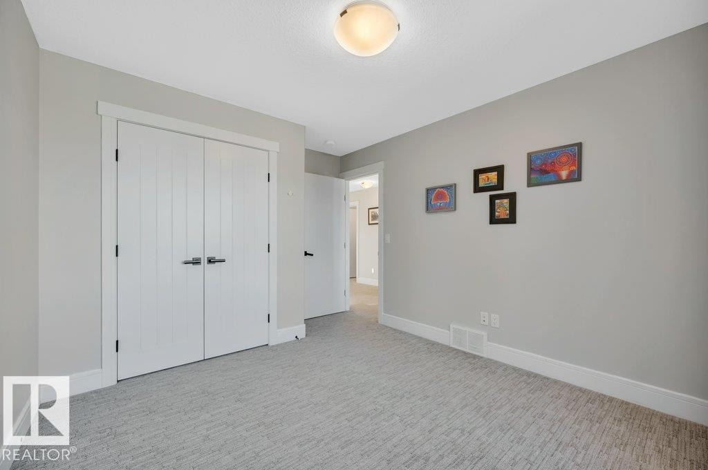 6123 19 Avenue, Edmonton, AB - Indoor Photo Showing Other Room