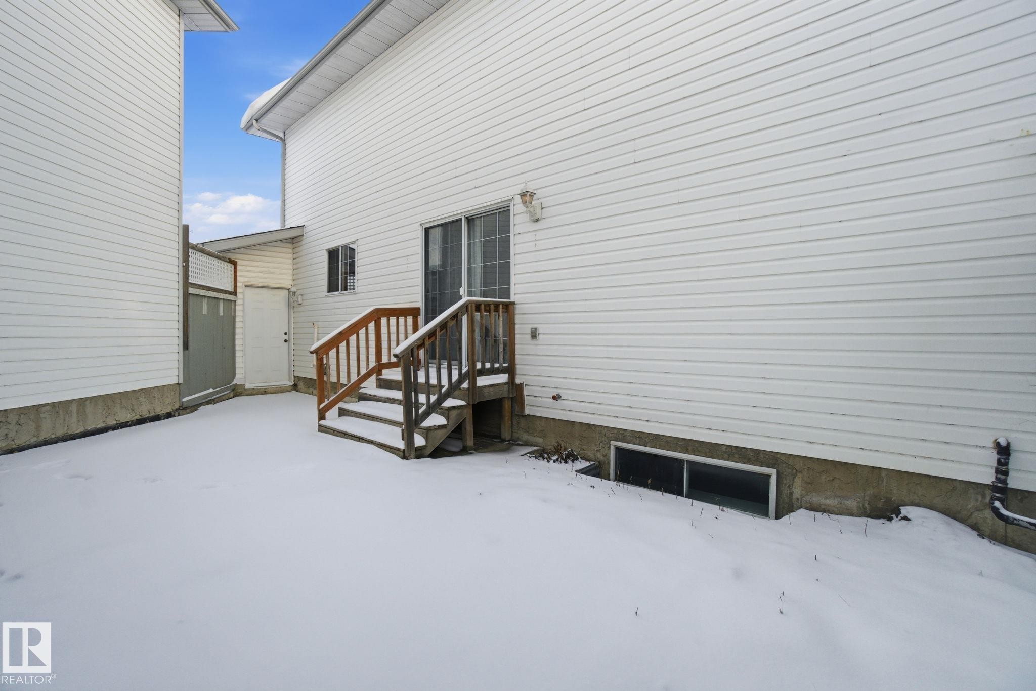 4035 38 Street, Edmonton, AB - Outdoor With Exterior