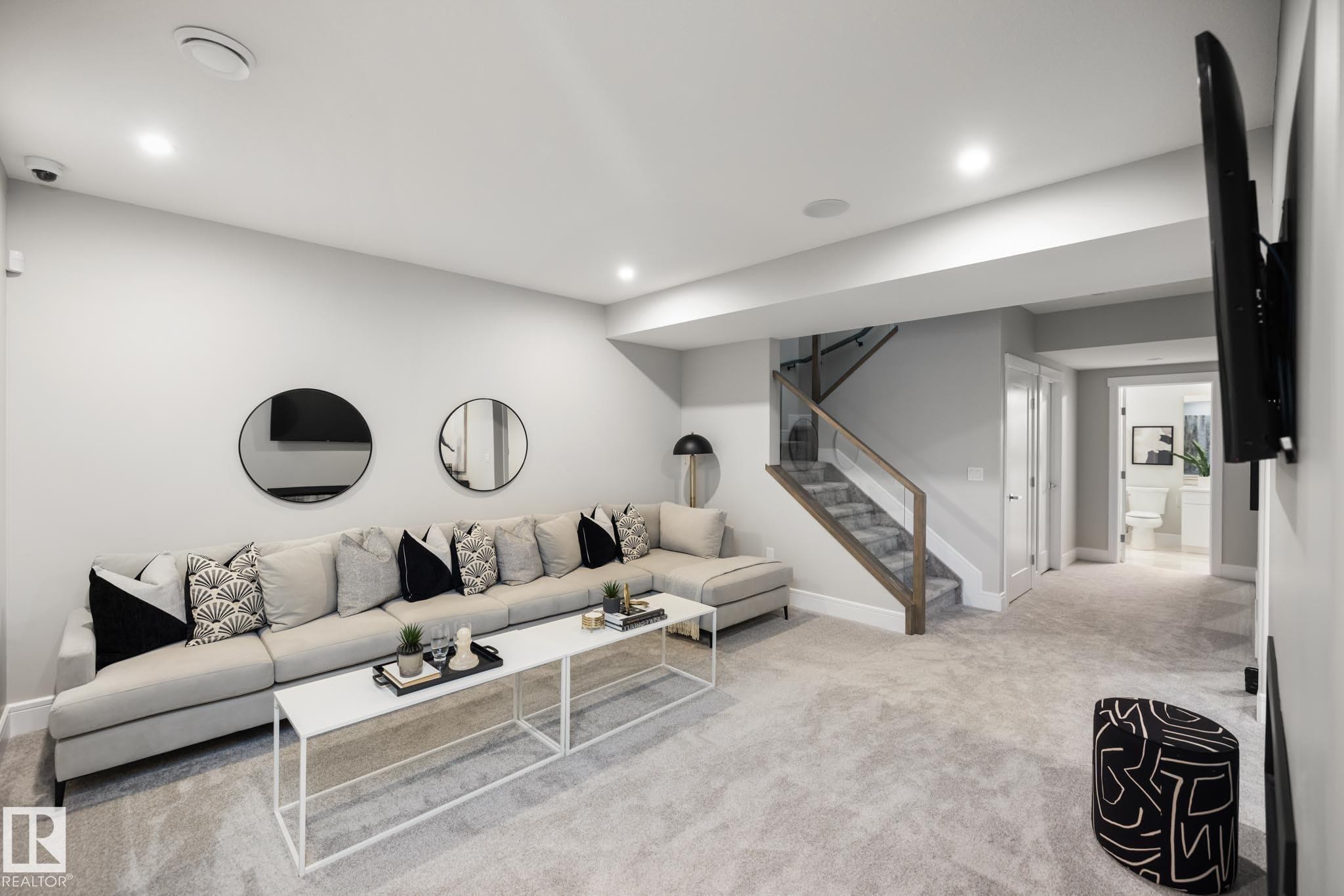 17427 7 Street, Edmonton, AB - Indoor