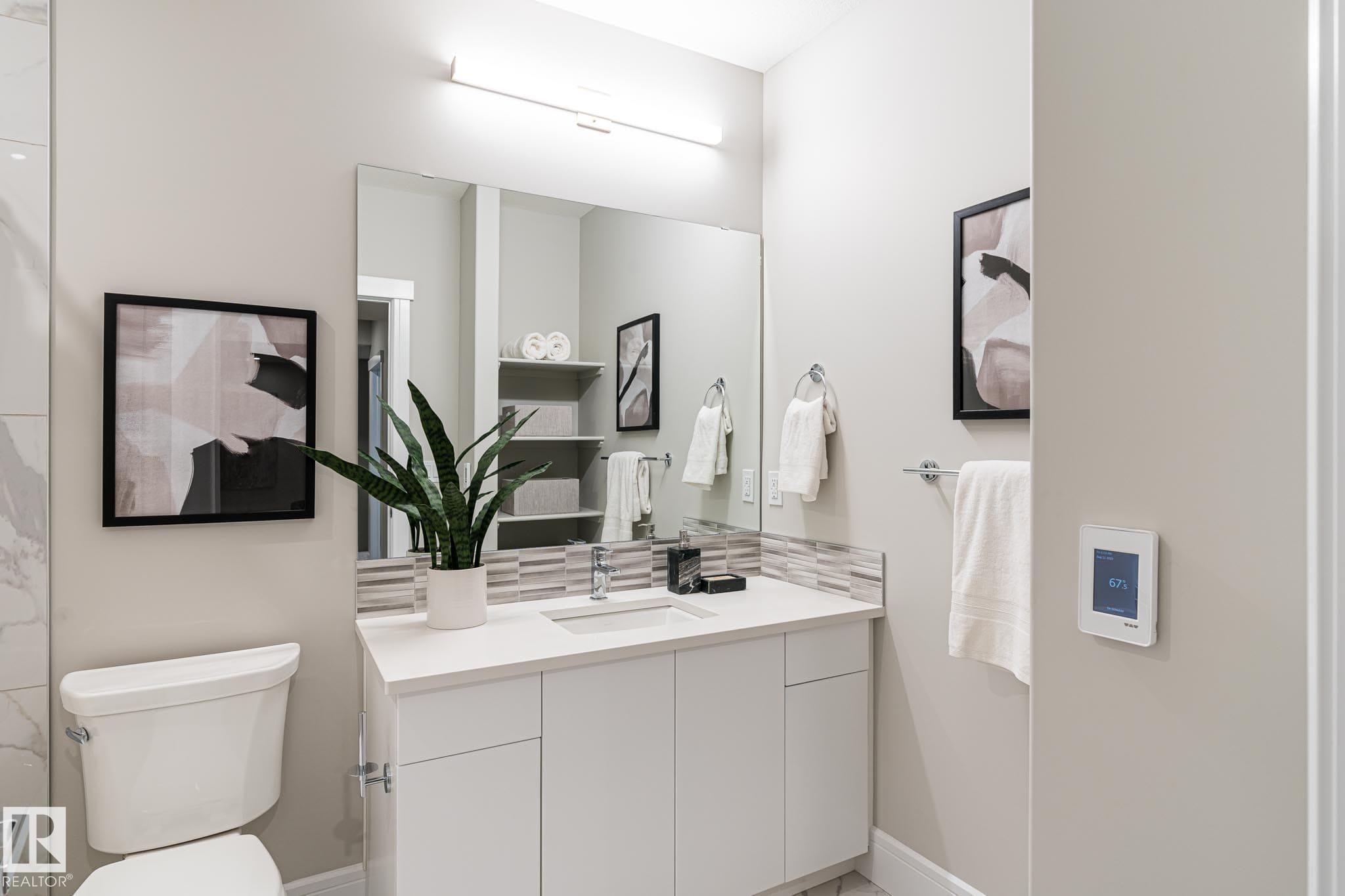 17427 7 Street, Edmonton, AB - Indoor Photo Showing Bathroom