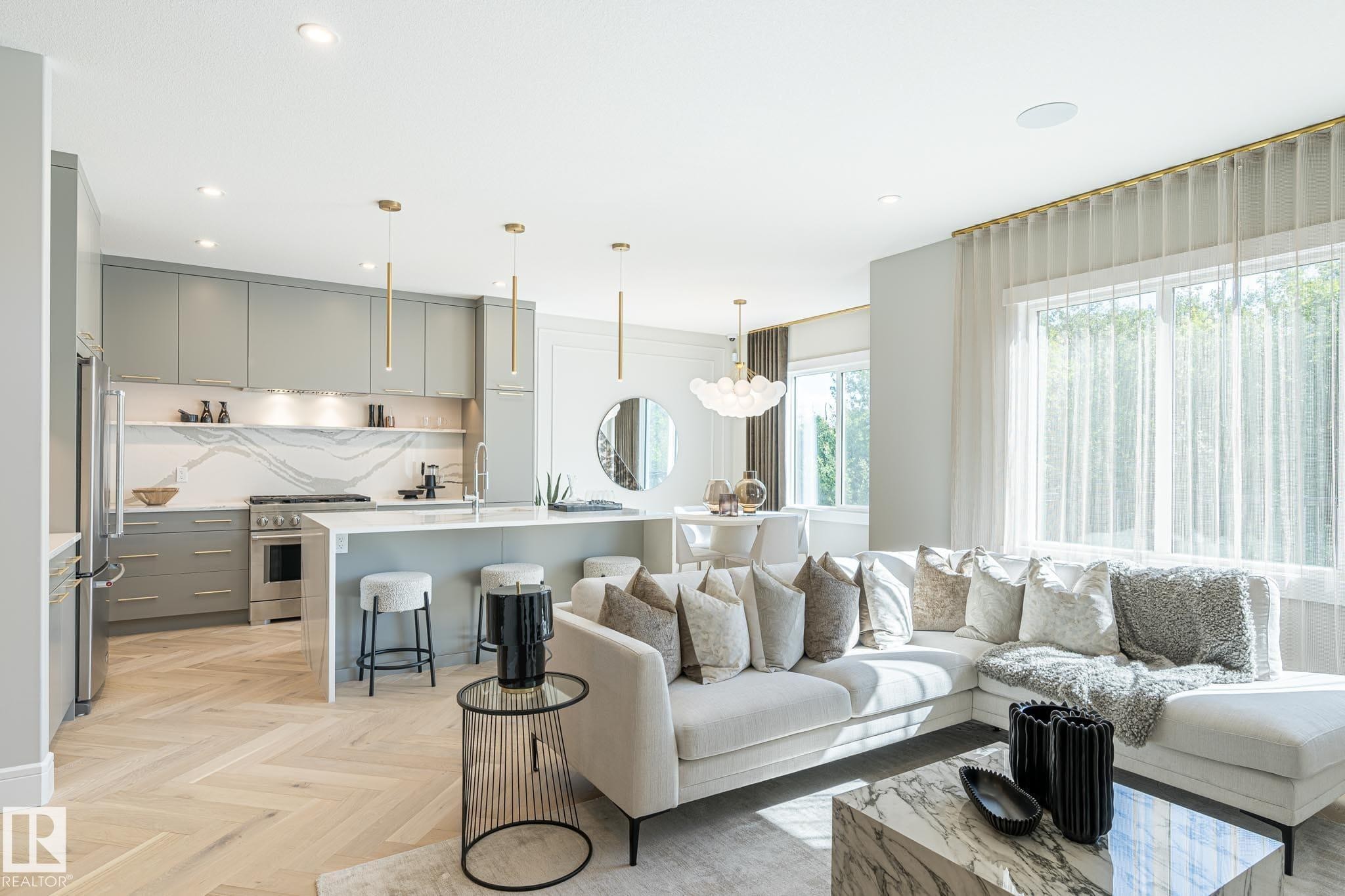 17427 7 Street, Edmonton, AB - Indoor Photo Showing Other Room