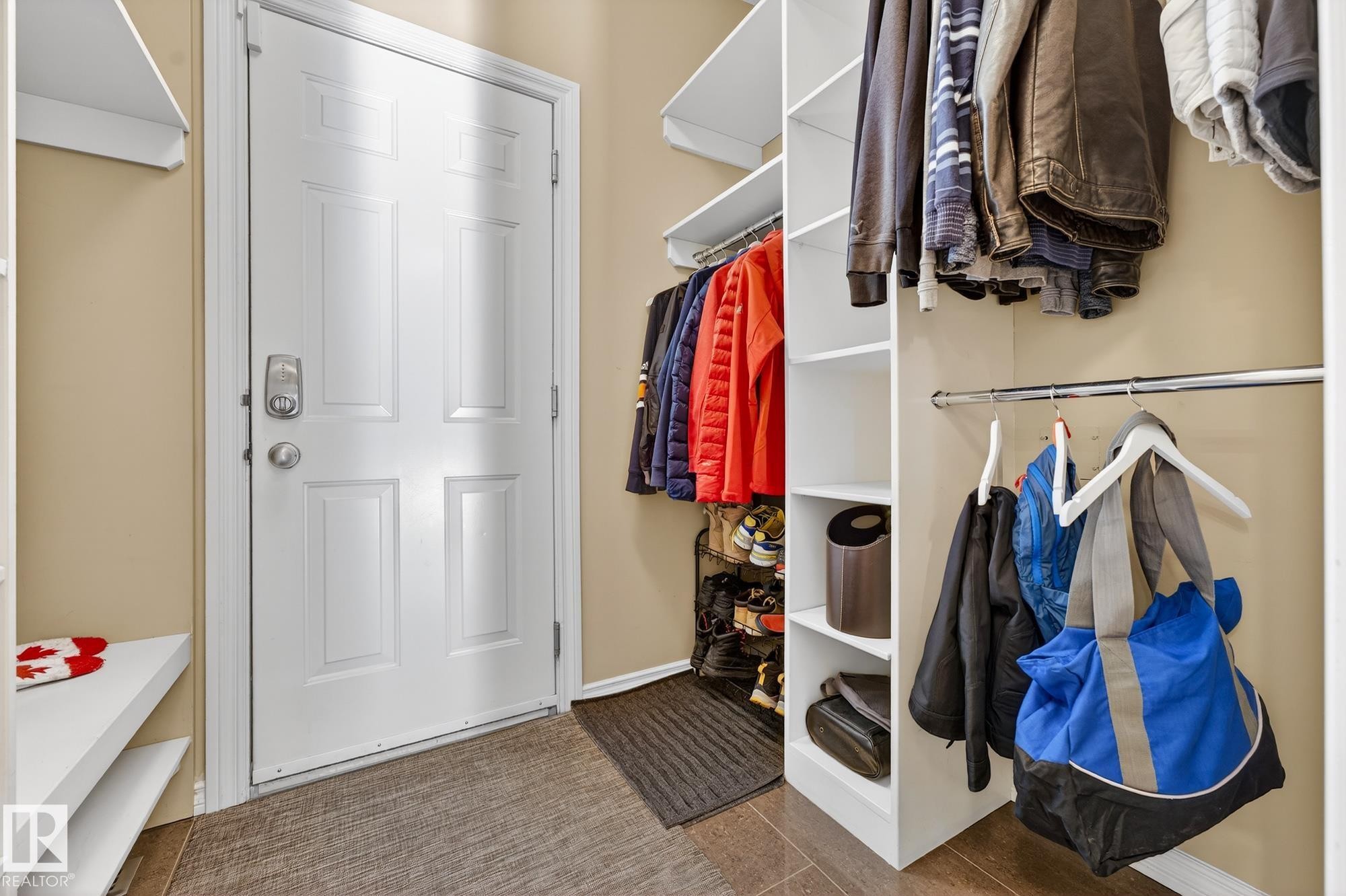 View of walk in closet - 2036 Hilliard Place, Edmonton, AB - Indoor With Storage