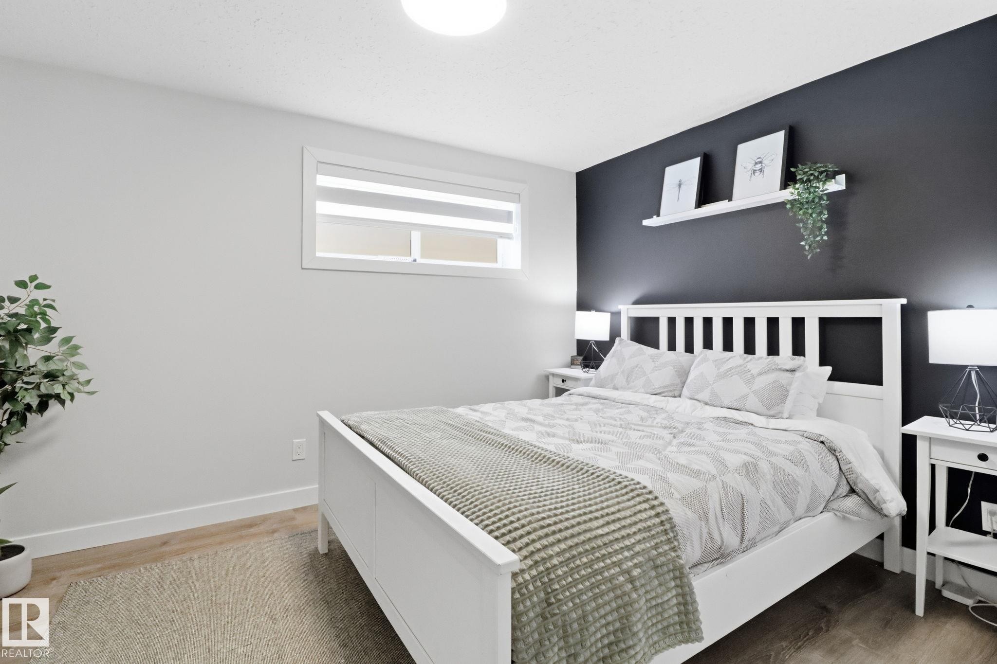 5108 Lark Crescent Nw, Edmonton, AB - Indoor Photo Showing Bedroom