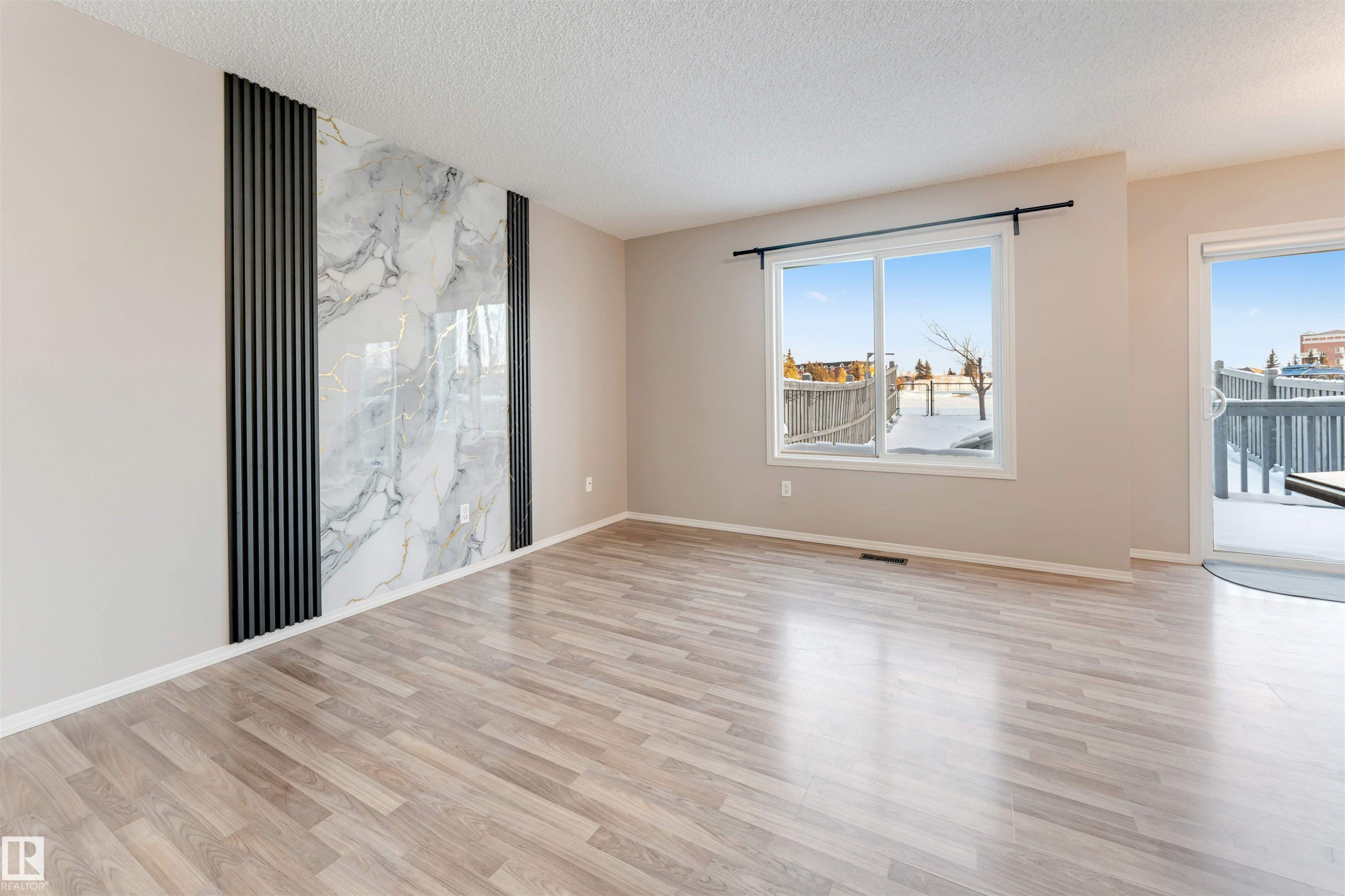 1625 Melrose Place, Edmonton, AB - Indoor Photo Showing Other Room