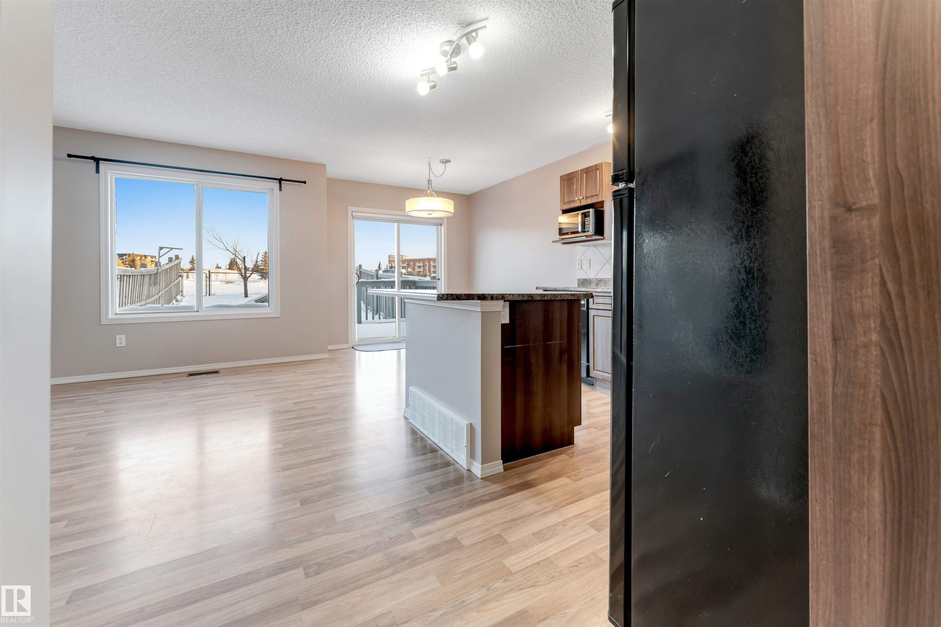 1625 Melrose Place, Edmonton, AB - Indoor Photo Showing Other Room