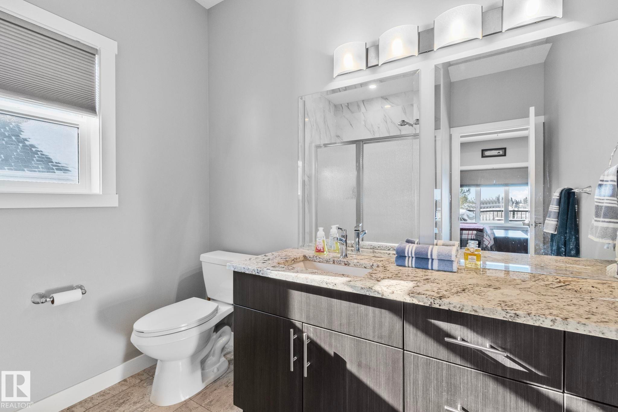 105 Houle Drive, Morinville, AB - Indoor Photo Showing Bathroom