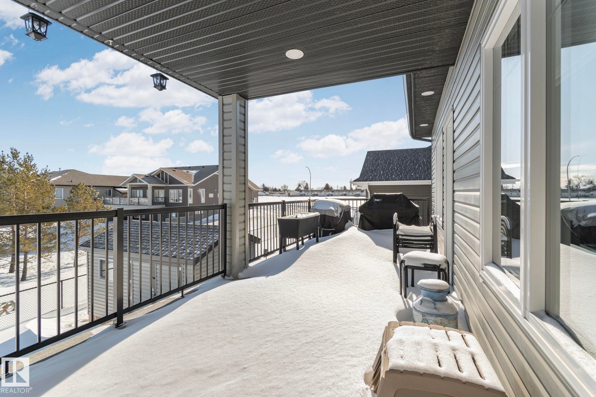 105 Houle Drive, Morinville, AB - Outdoor With Exterior