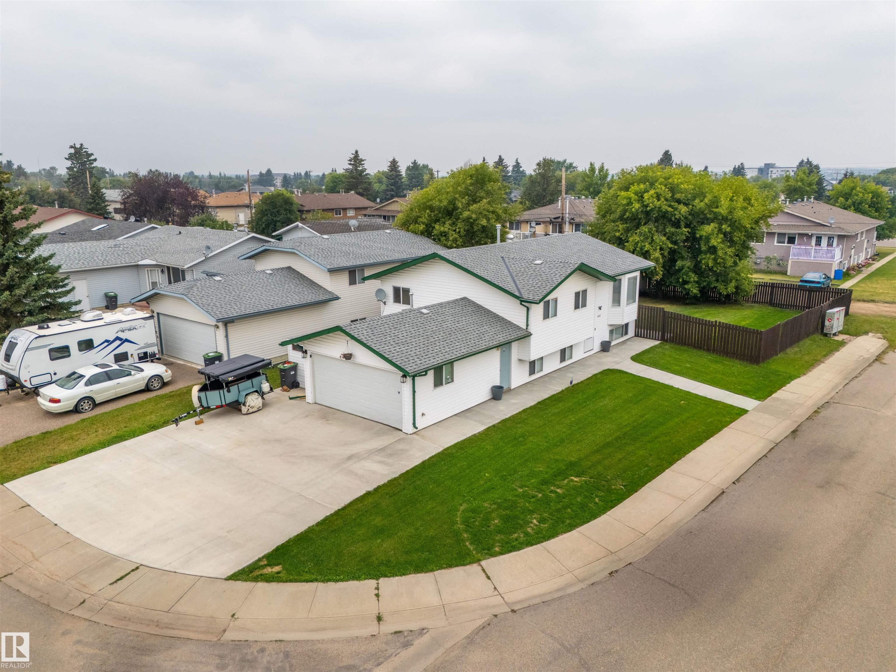 4502 49 Avenue, Cold Lake, AB - Outdoor